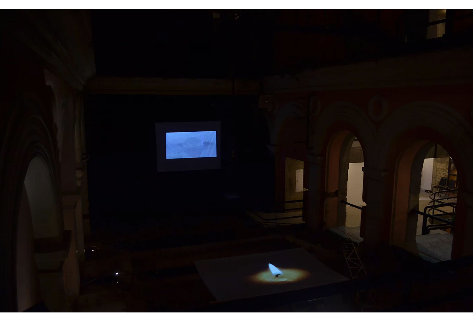 Derretido (Melted). Videoinstalación. Dimensiones Variables. 2012
