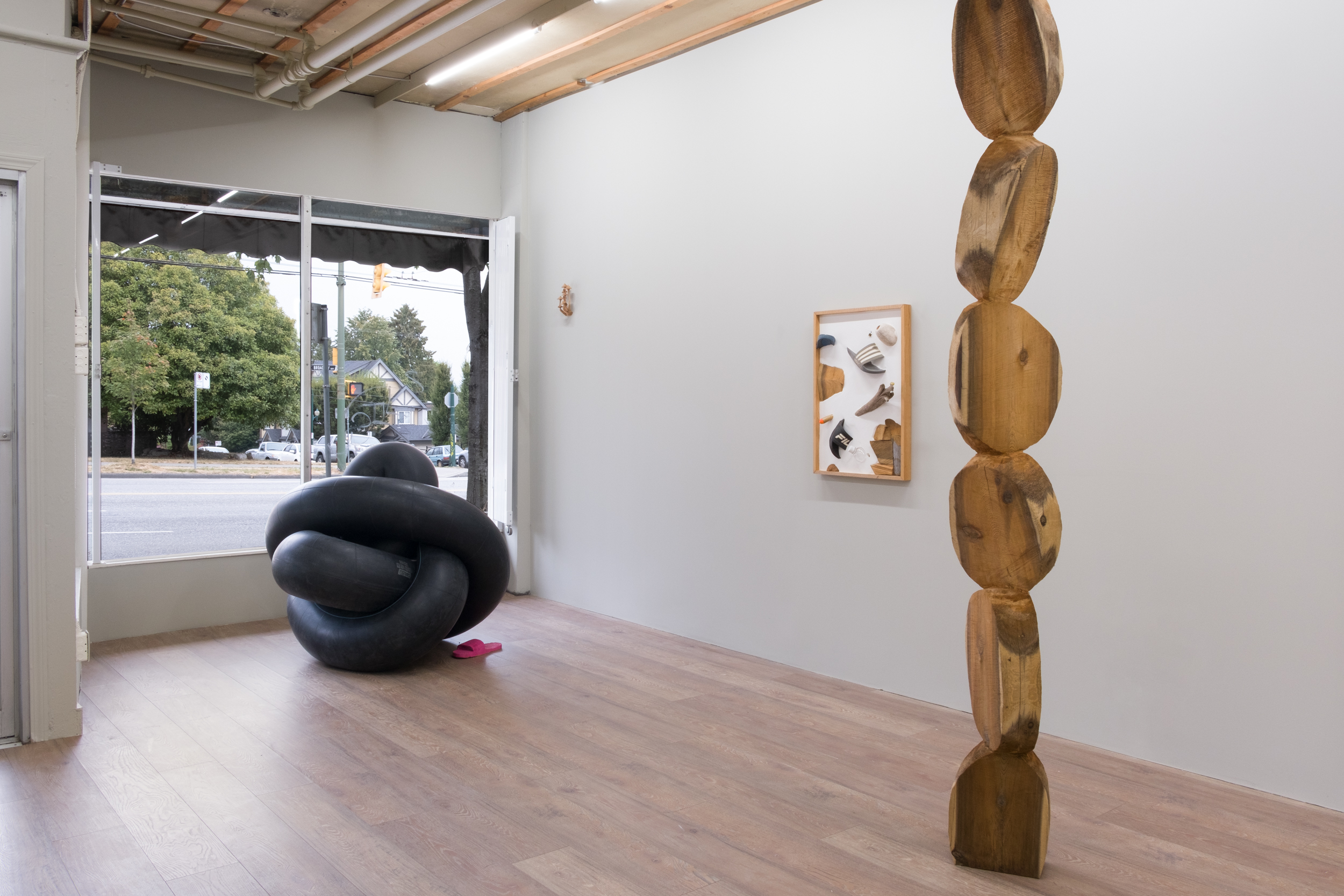 Graham Landin, Triangle Beach, Installation view: Pale Fire, 2022. Photo: NK Photo