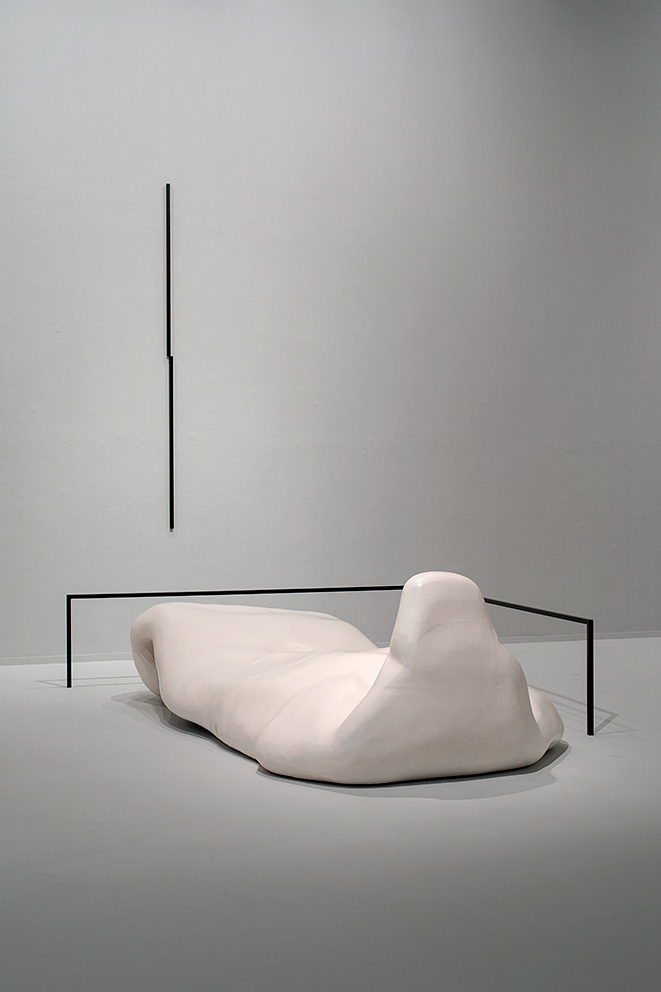 Reclining Figure, 2019, Styroform, UV paint, 70 x 200 x 300 cm