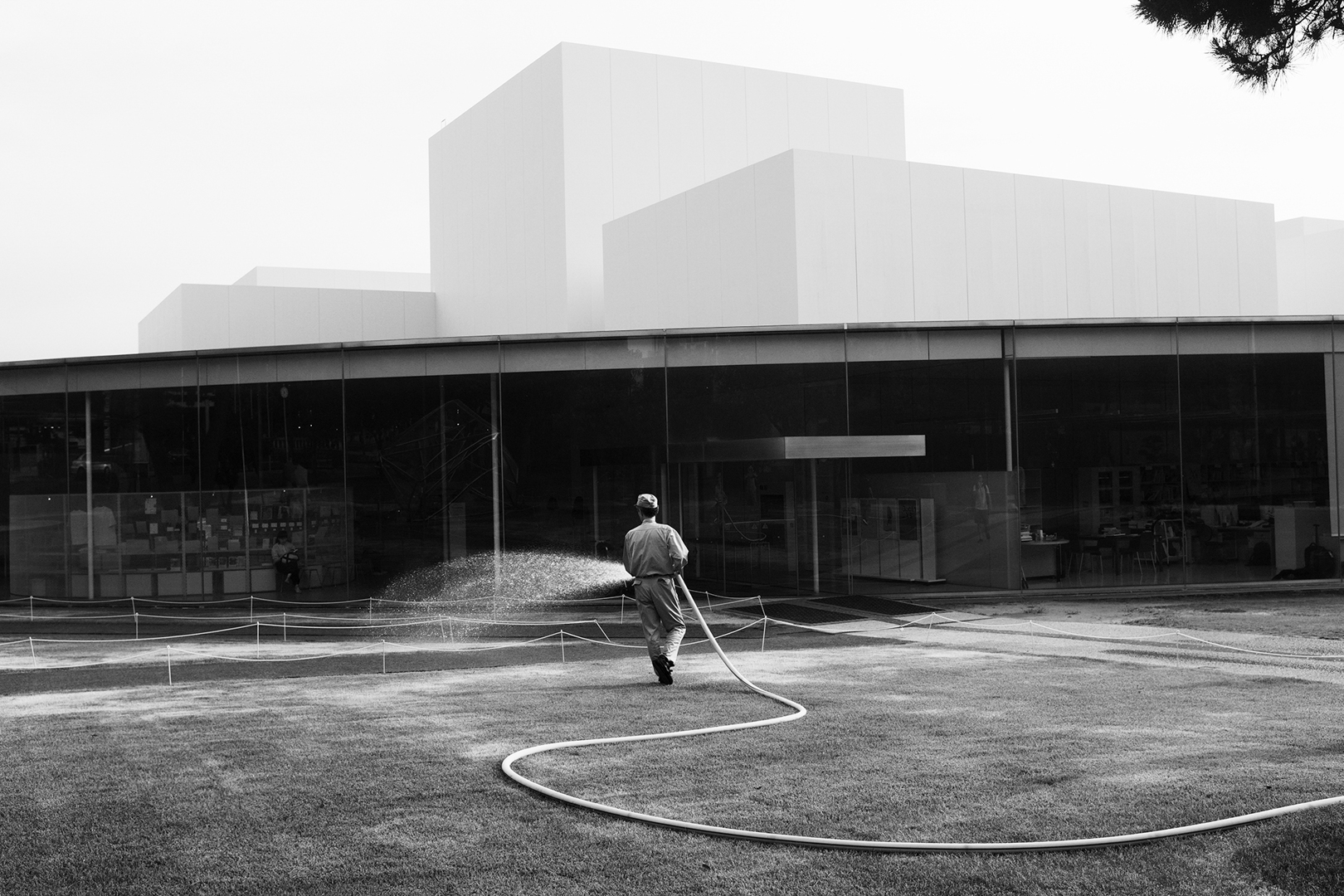 © Philippe SARFATI21st Century Museum, SANAA, Kanazawa, Japan
