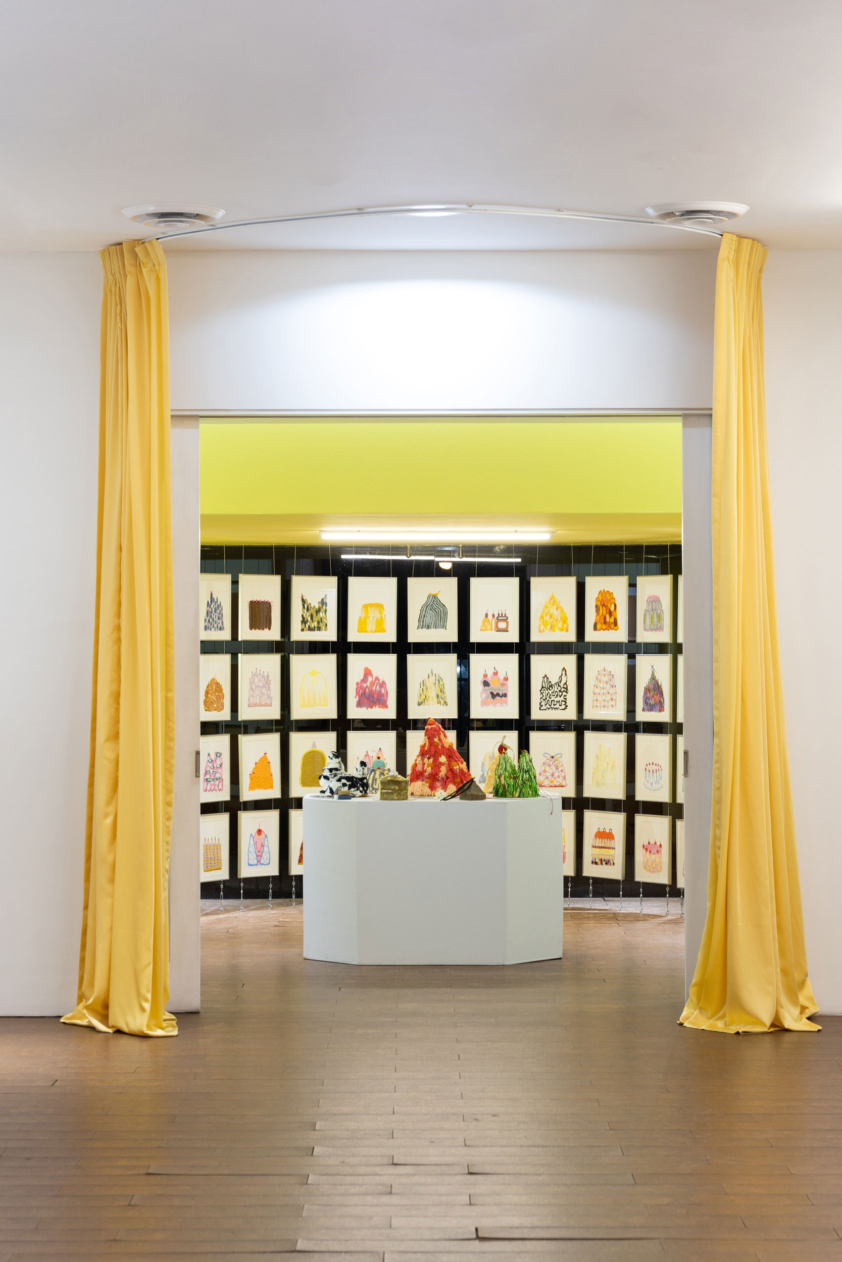 Paz Ulloa & Glori Sandoval, DeCerca, 2023