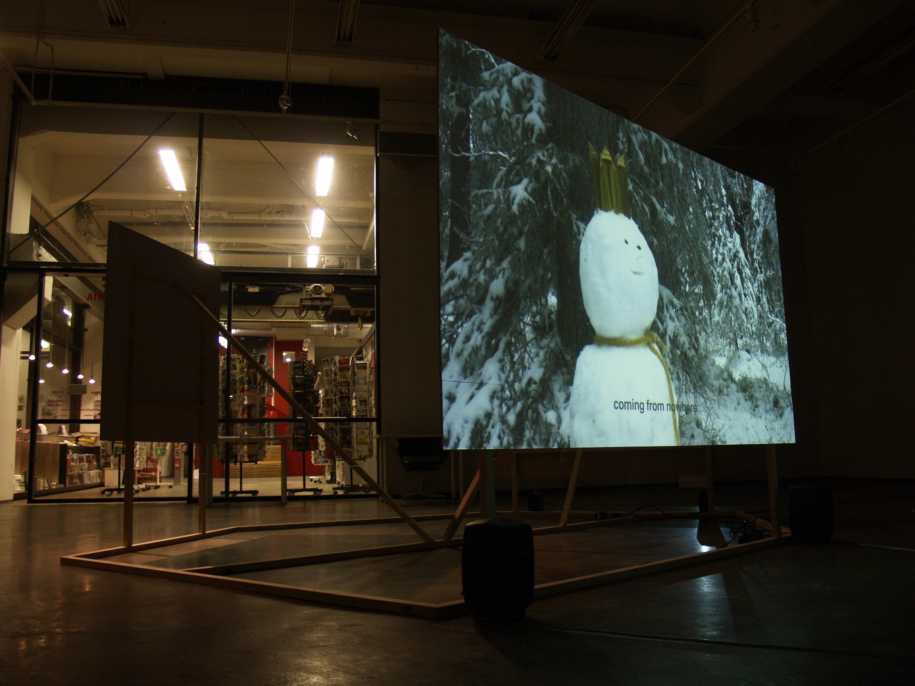  2010  「手工童話」Cable Gallery，赫爾辛基，芬蘭“Handmade Fairytales”, Cable Gallery, Helsinki, Finland