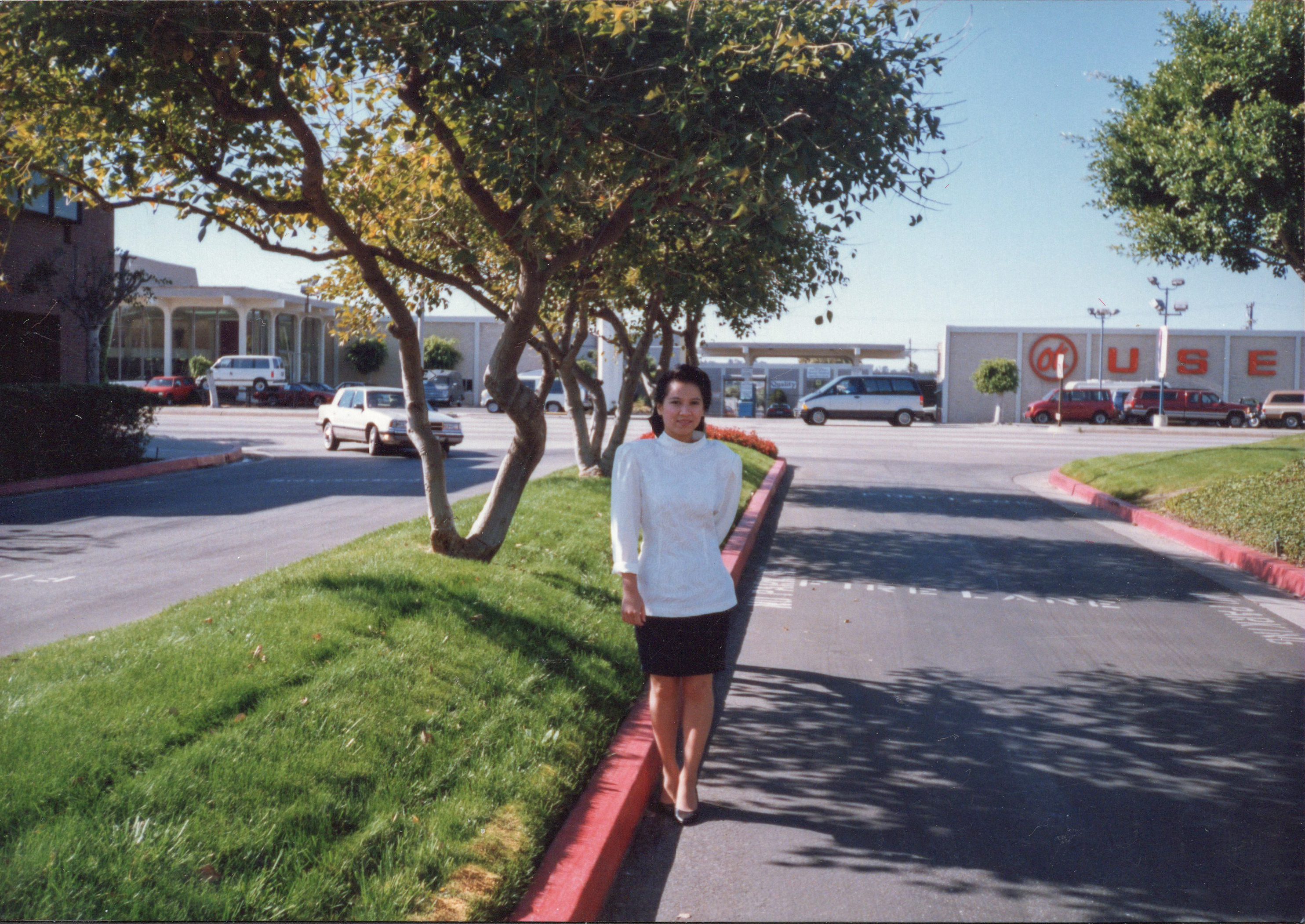 00946 Hawthorne, CA 1980s