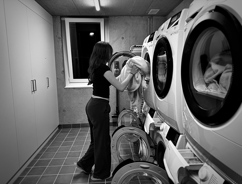 W&auml;sche waschen ohne Hilfe von Mama.