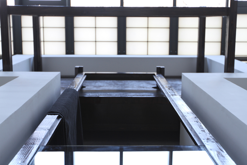 Untitled, variable size, wood, plywood, screen, glass, towel, water, stain, paint