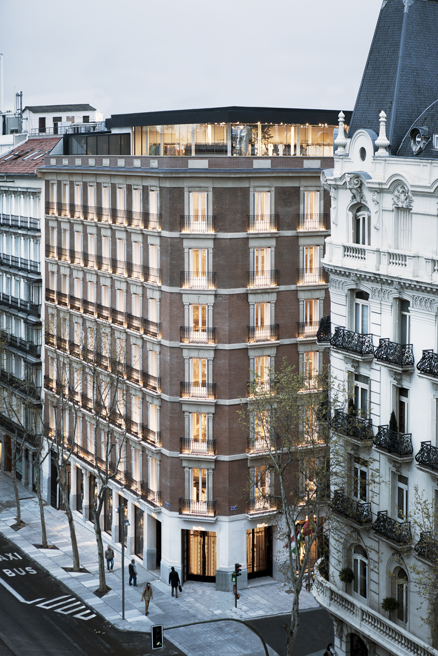 ZARA Before Opening - Architecture, 2012/15