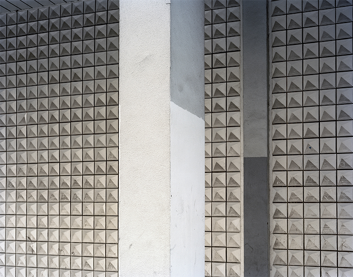 BERLIN 041-2012 Edition: 3 numbered copies + 2 AP Inkjet print pigmentaries Fine Art 125 x 160 cm.