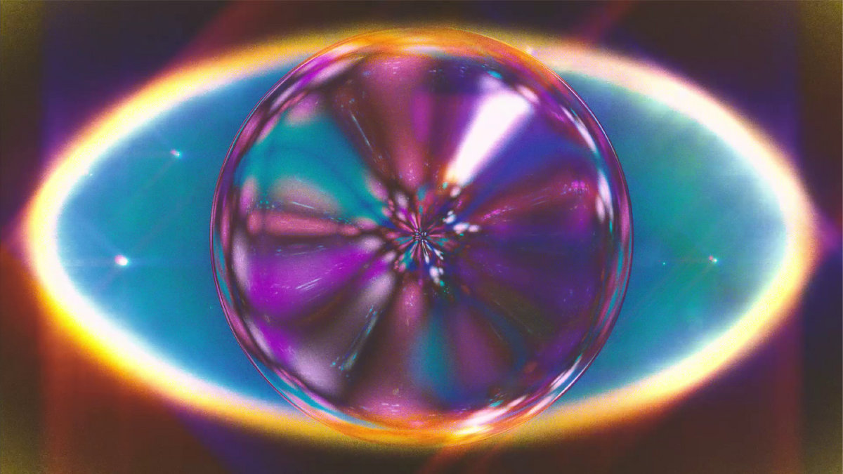 Distinct Glowing Things by Aiv Puglielli [2022]