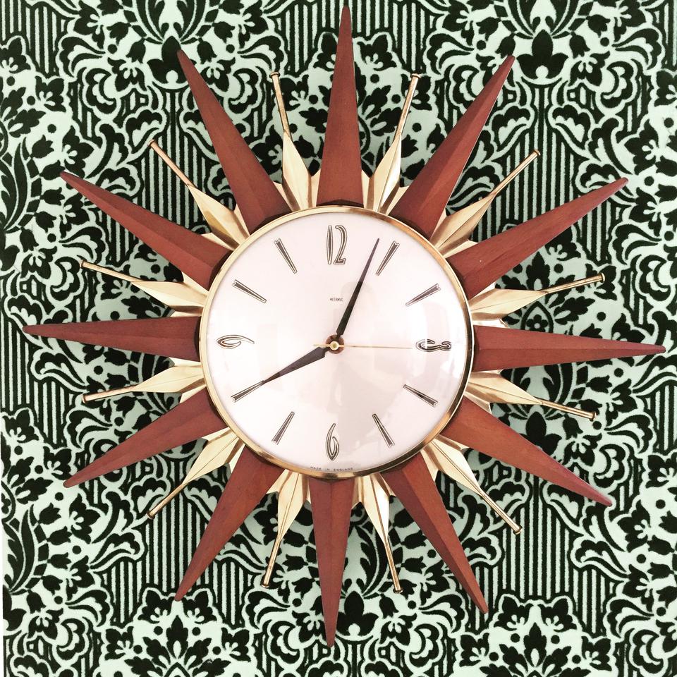 Installation View: J. Hackson, '1970s Were Here' (2017). STOREFRONT, Luton, UK. Photo Credit: S. Whiting