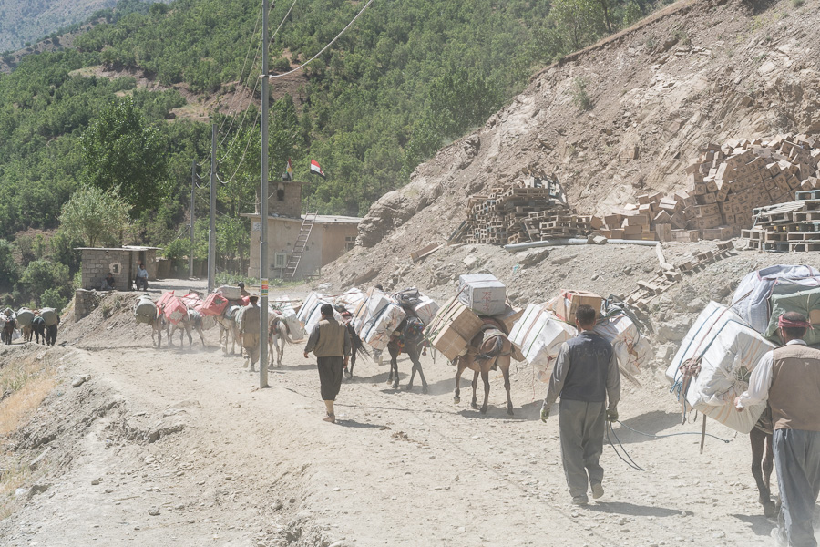 Village de Zale, Kurdistan, Irak, juin 2017.  Passage du poste fronti&egrave;re irakien.