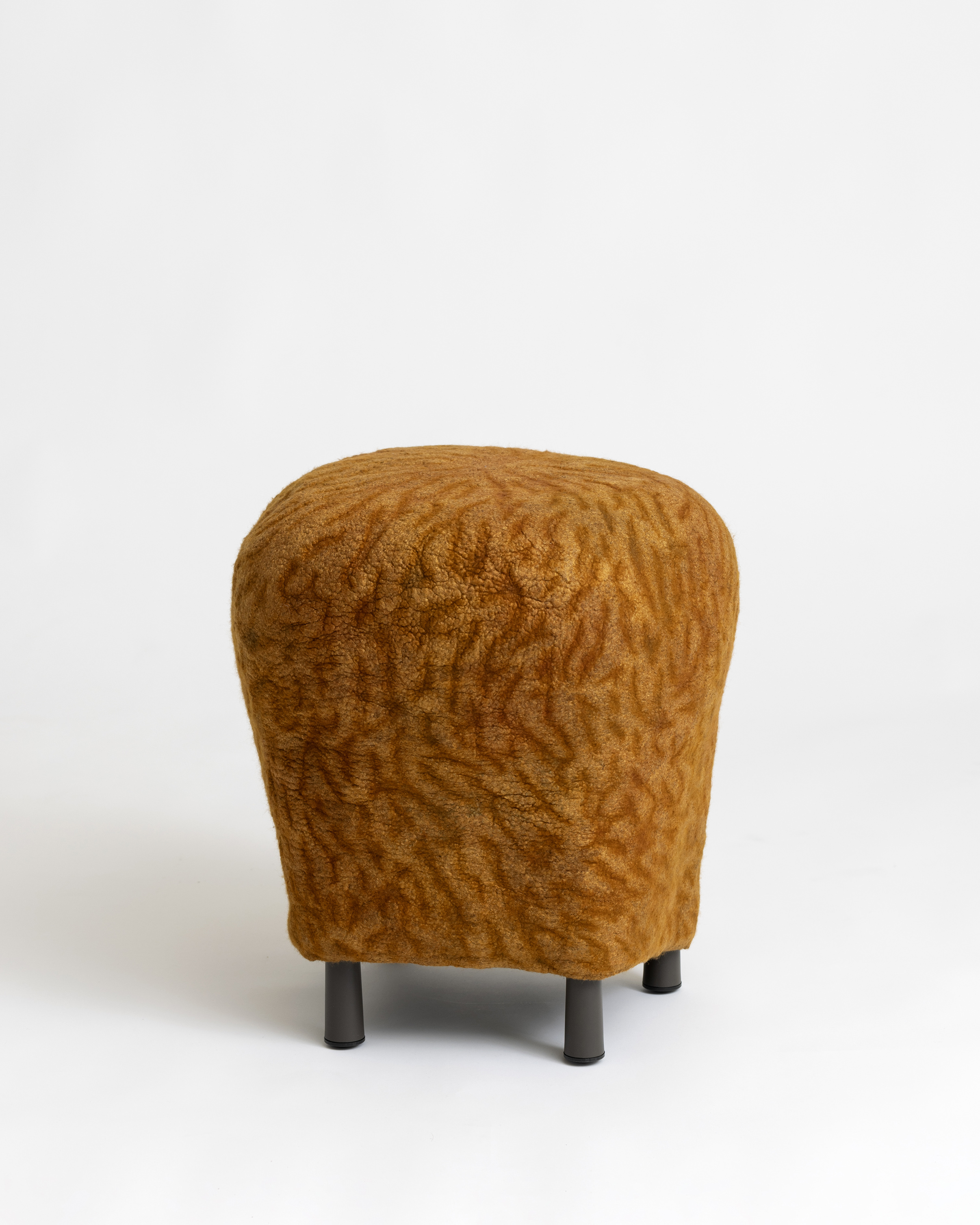Shastool Inca, 2025 / H50xW46xD44cm, H19xW18xD17"