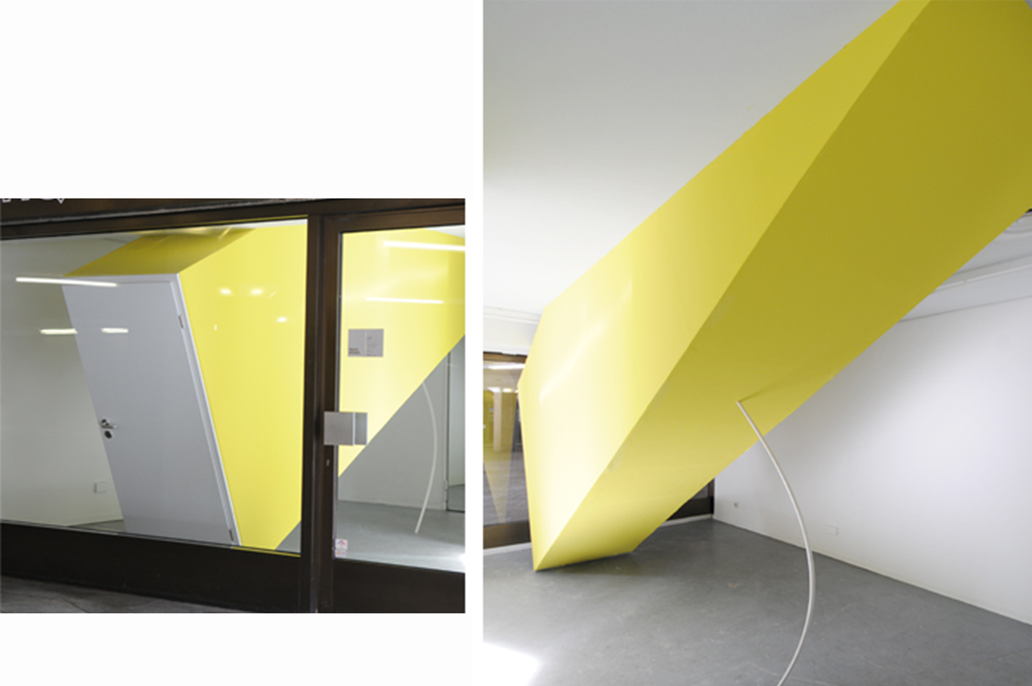 UNTITLED (SPACE FOR A WALKING BODY)