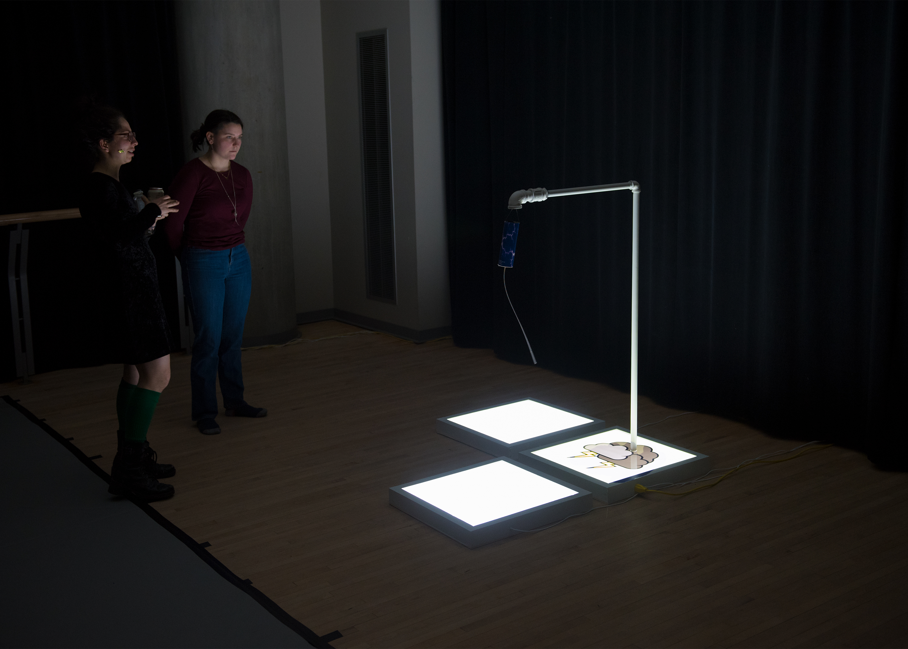 2017  |  Royalty Free Images