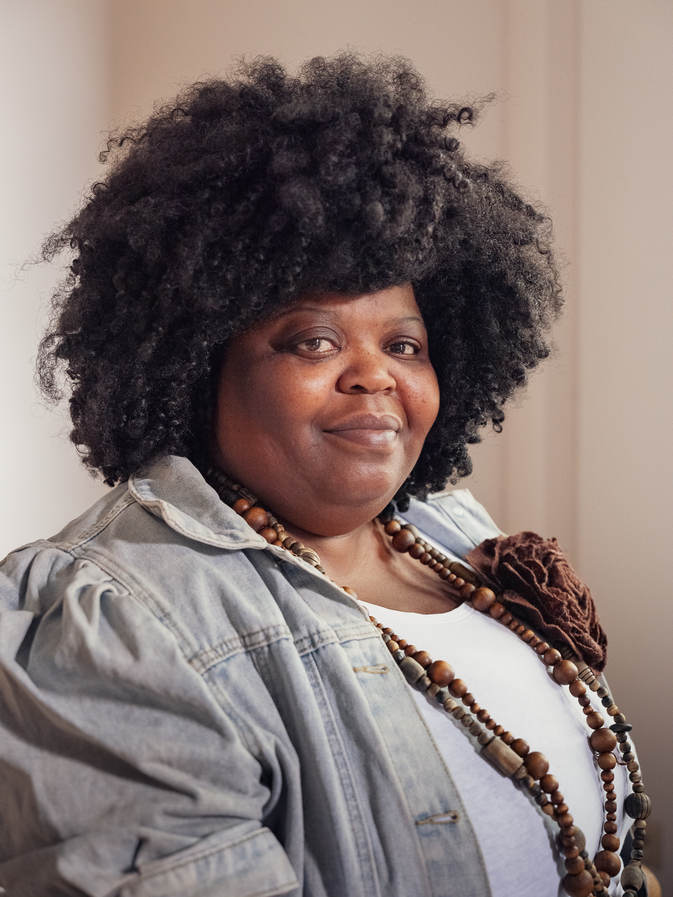 Stefanie-Lahya Aukongo — Autorin