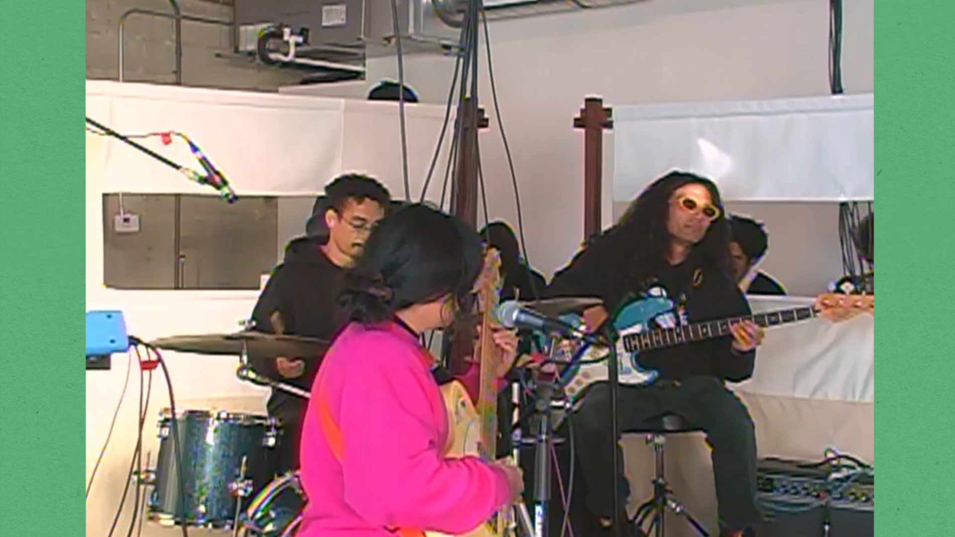 XINXIN Live @ "The Garage"