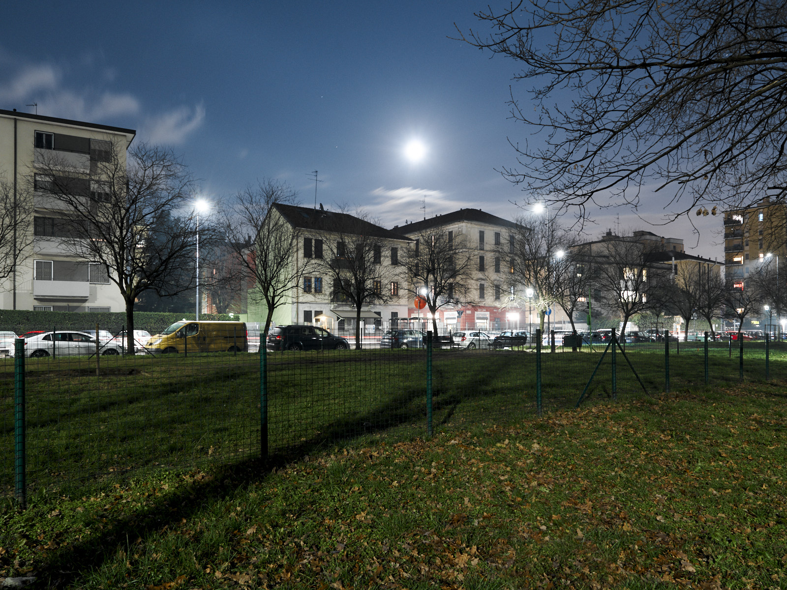 Full Moon Over via Rogoredo, Rogoredo, 2020