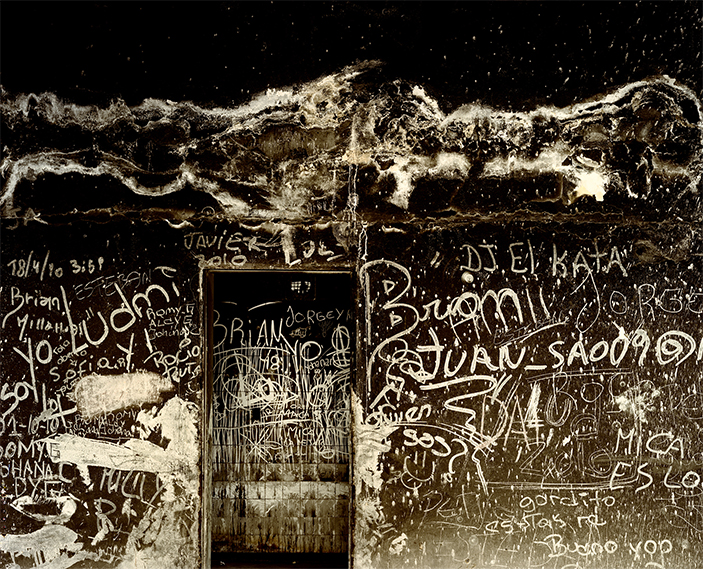 San Antonio Oeste, # 011_2011 Edition: 3 numbered copies + 2 AP Inkjet print pigmentaries Fine Art 120 x 140 cm.