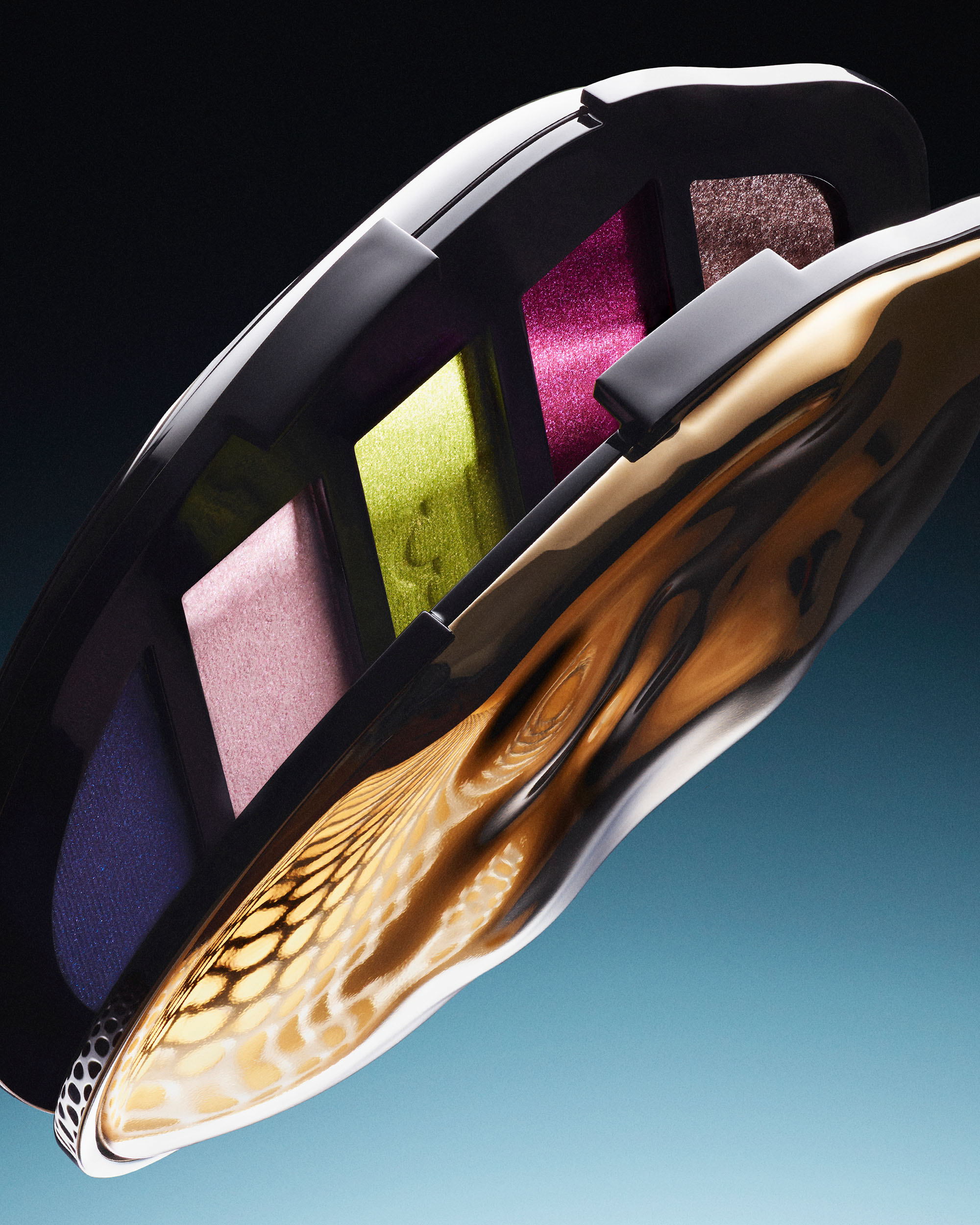 CACTUS MAGAZINE ISSUE 16 WITH CAMILLE LICHTENSTERNBYREDO EYESHADOW