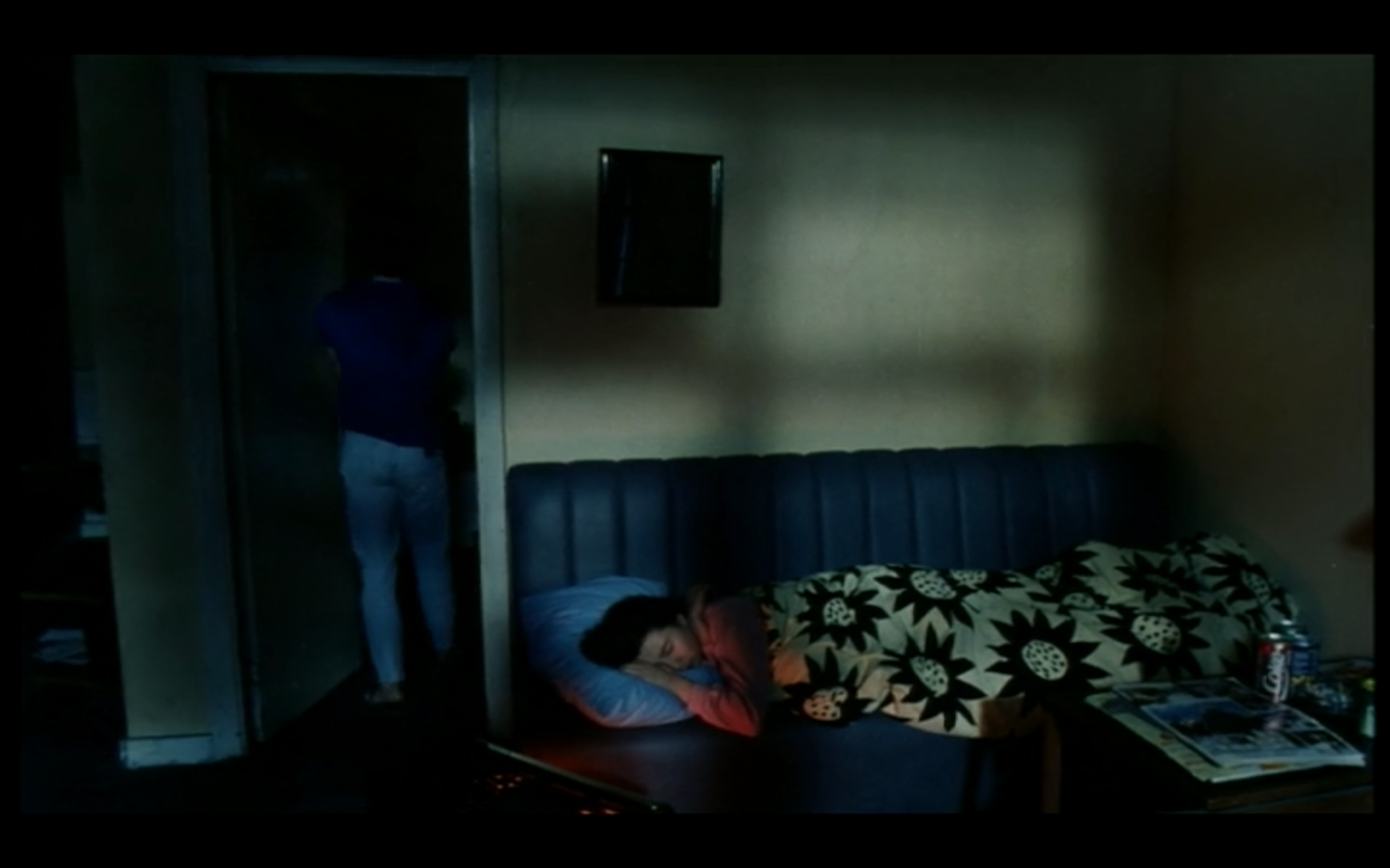 As Tears Go By (1988) Dir. Wong Kar-wai, Designer - William Chang