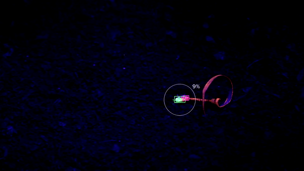 an UV-illuminated E-seed for location and status tracking