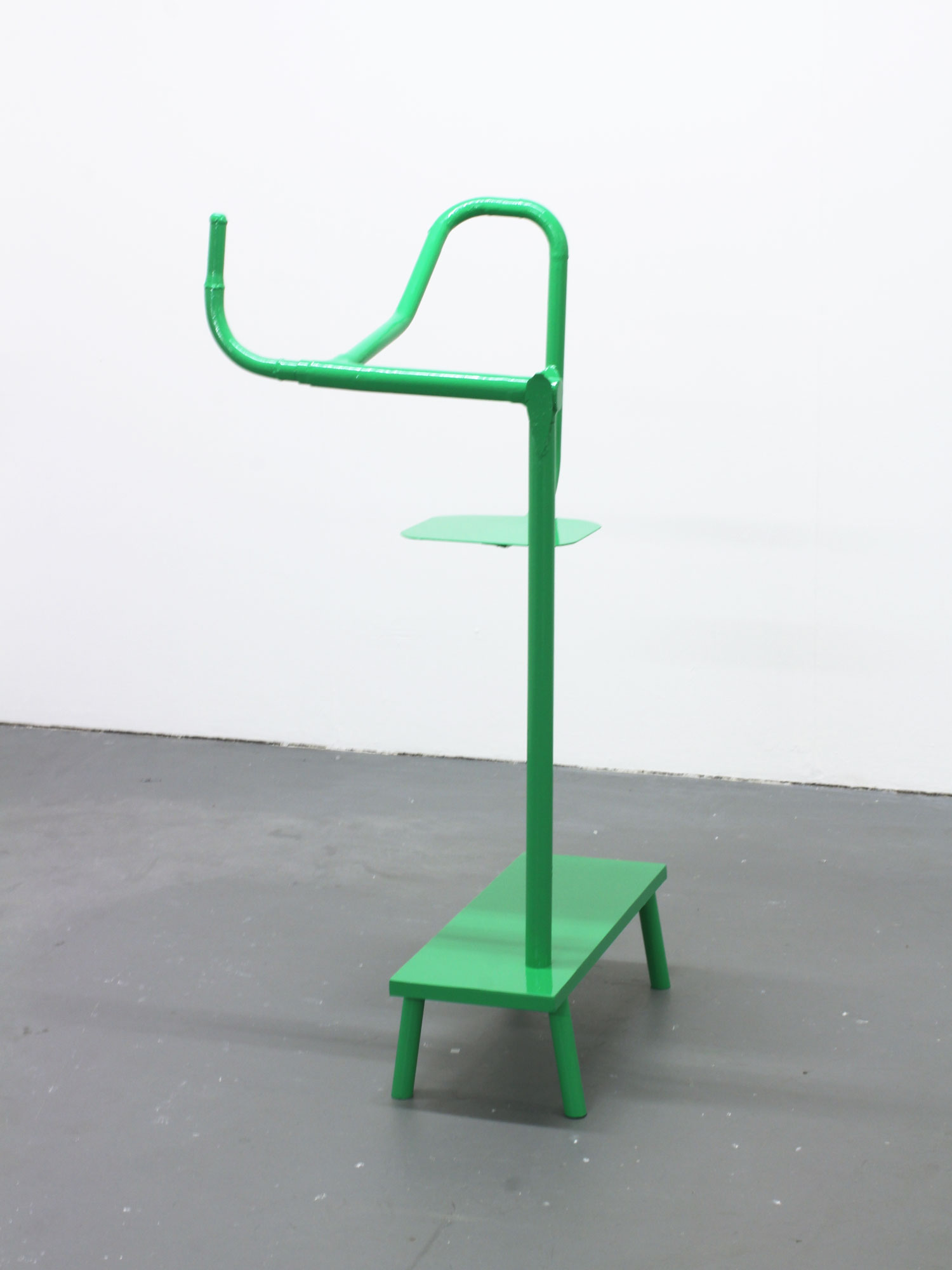 Levitation #6, 2017Steel and enamel paint110 x 60 x 60 cm.