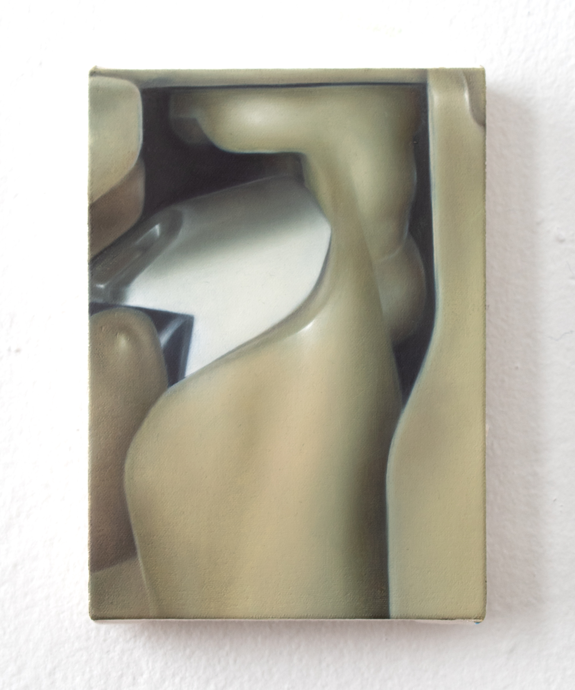 Sol de Una, Luna de Otra (2025), oil on canvas, 5x7"