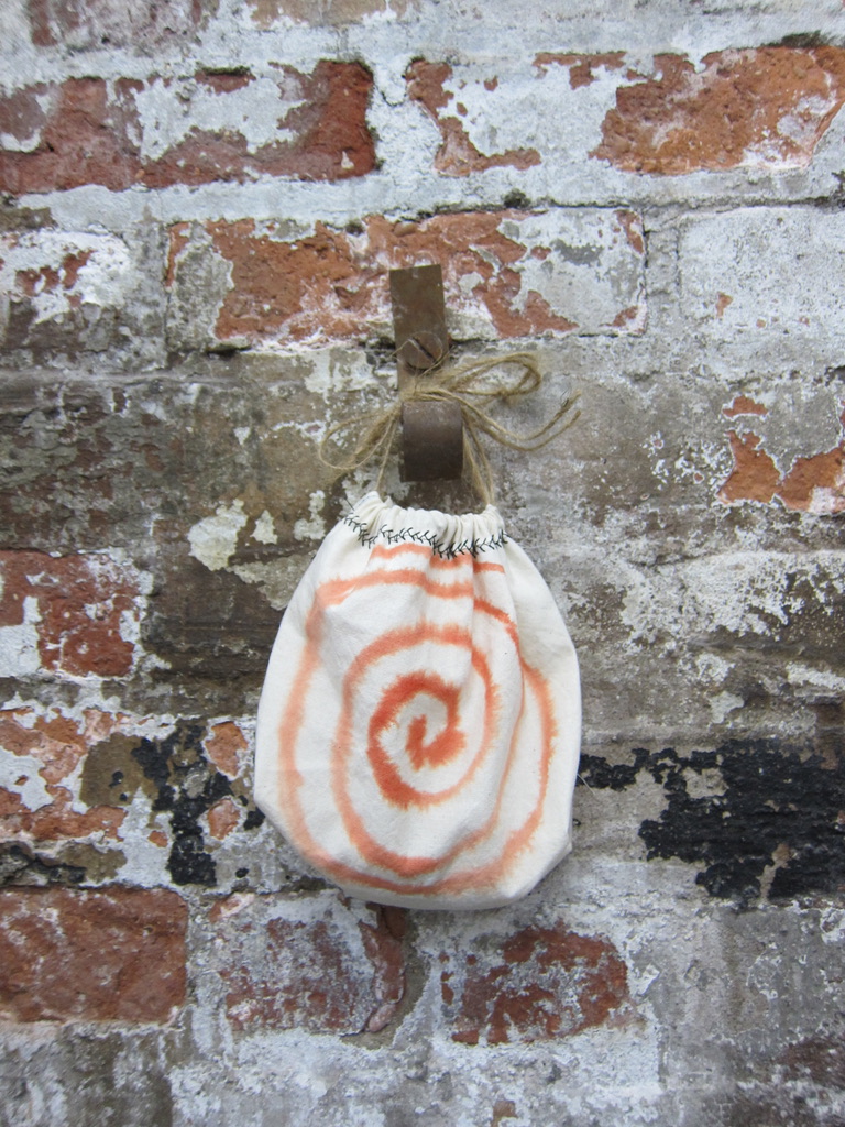 "Shell pouch" (small), 2022