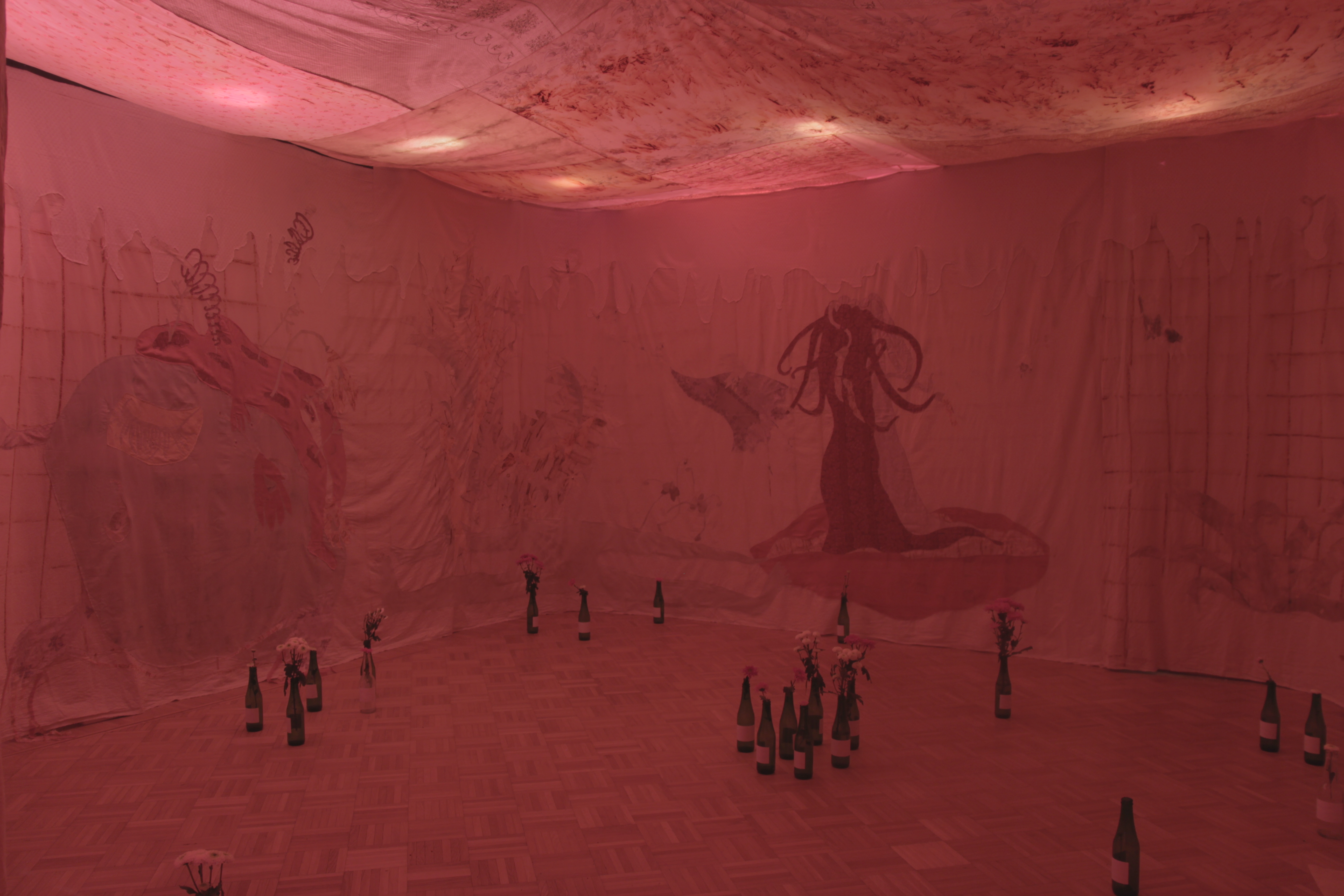 Anna Reutinger & Garance Wullschleger, Morte Liiiiiiiffeeeeeee, still naaaaaattuuuuree, Galleri Nef, 2021. Photo: Garance Wullschleger