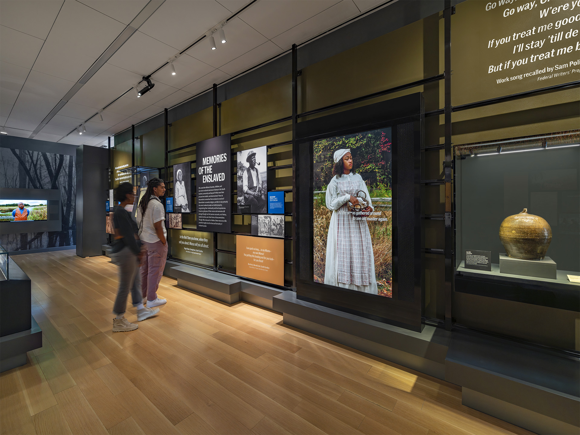 Carolina Gold Gallery. Photo cred: Sahar Coston-Hardy/Esto