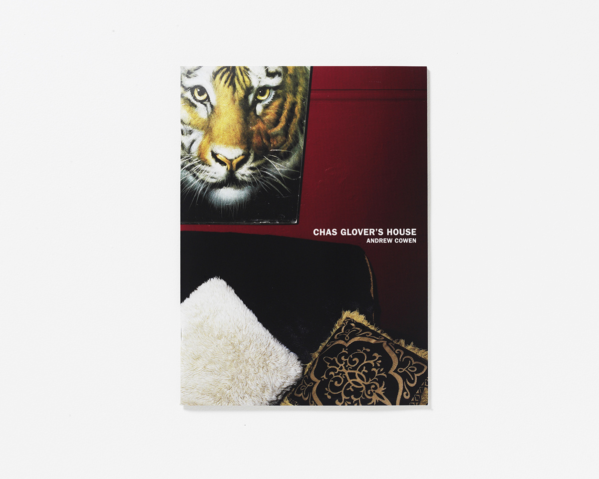 Chas Glovers House Soft cover, saddle stitch, 52 pages, 2009