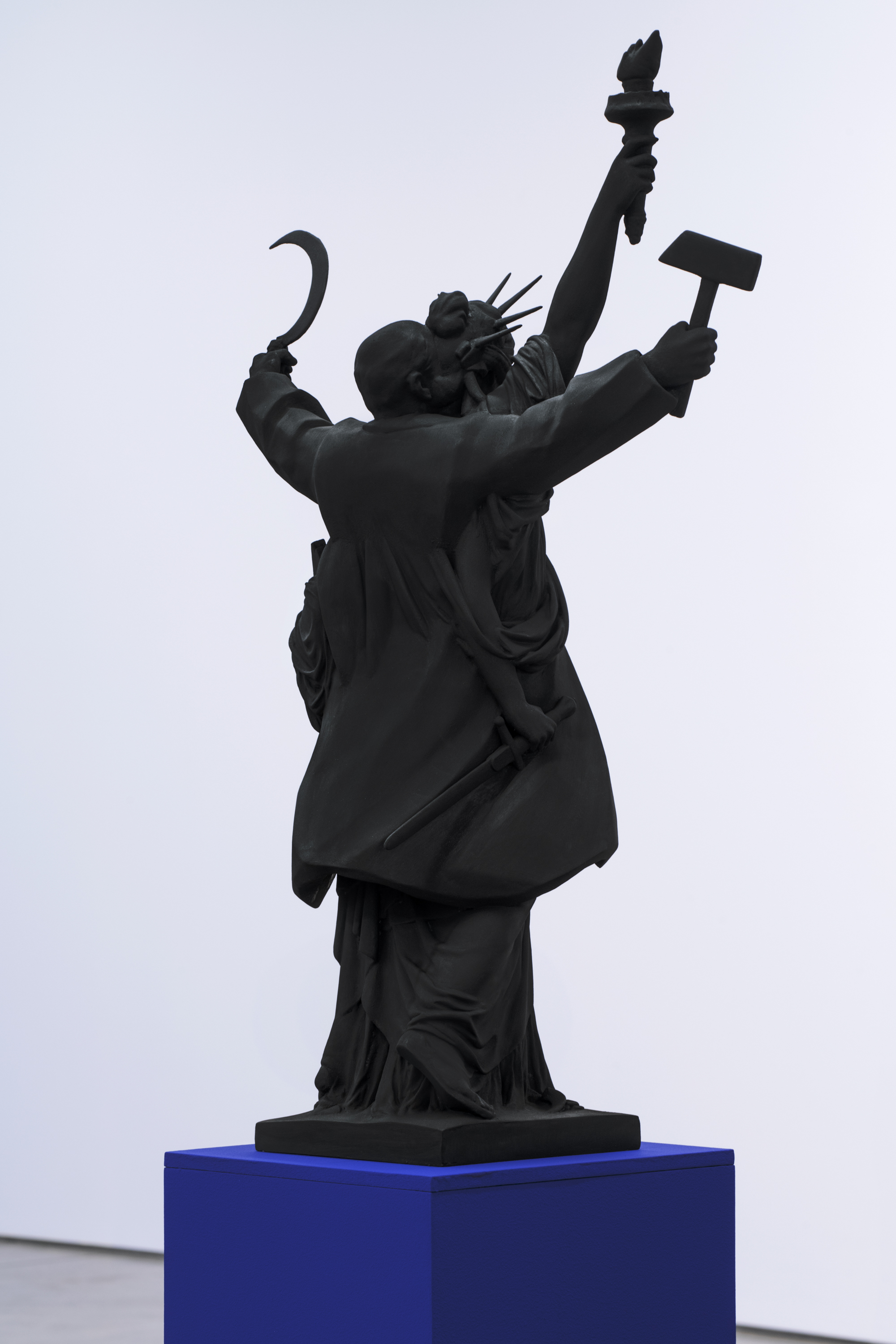 Inventaire (Quelques idéaux / 19e-20e siècles). 2023. Charcoal and acrylic on PolyMax PLA / Fusain et acrylique sur PolyMax PLA. 38" x 22" x 11" (96 x 56 x 28cm)