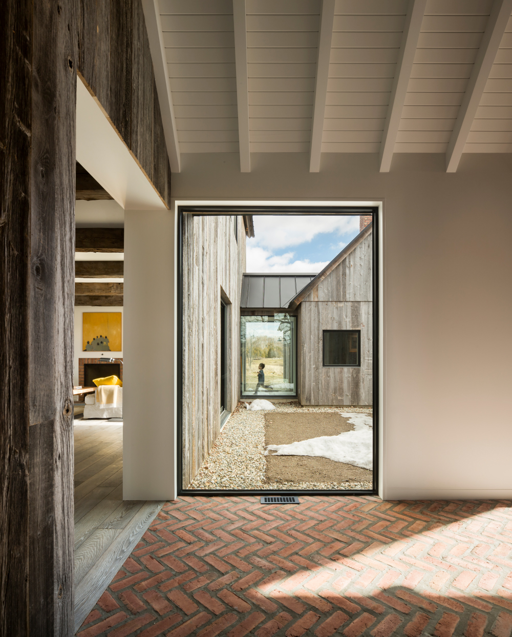 Inside the Townships Farmhouse. (Photography by Stephane Groleau and Laetitia Boudaud/Courtesy LAMAS)