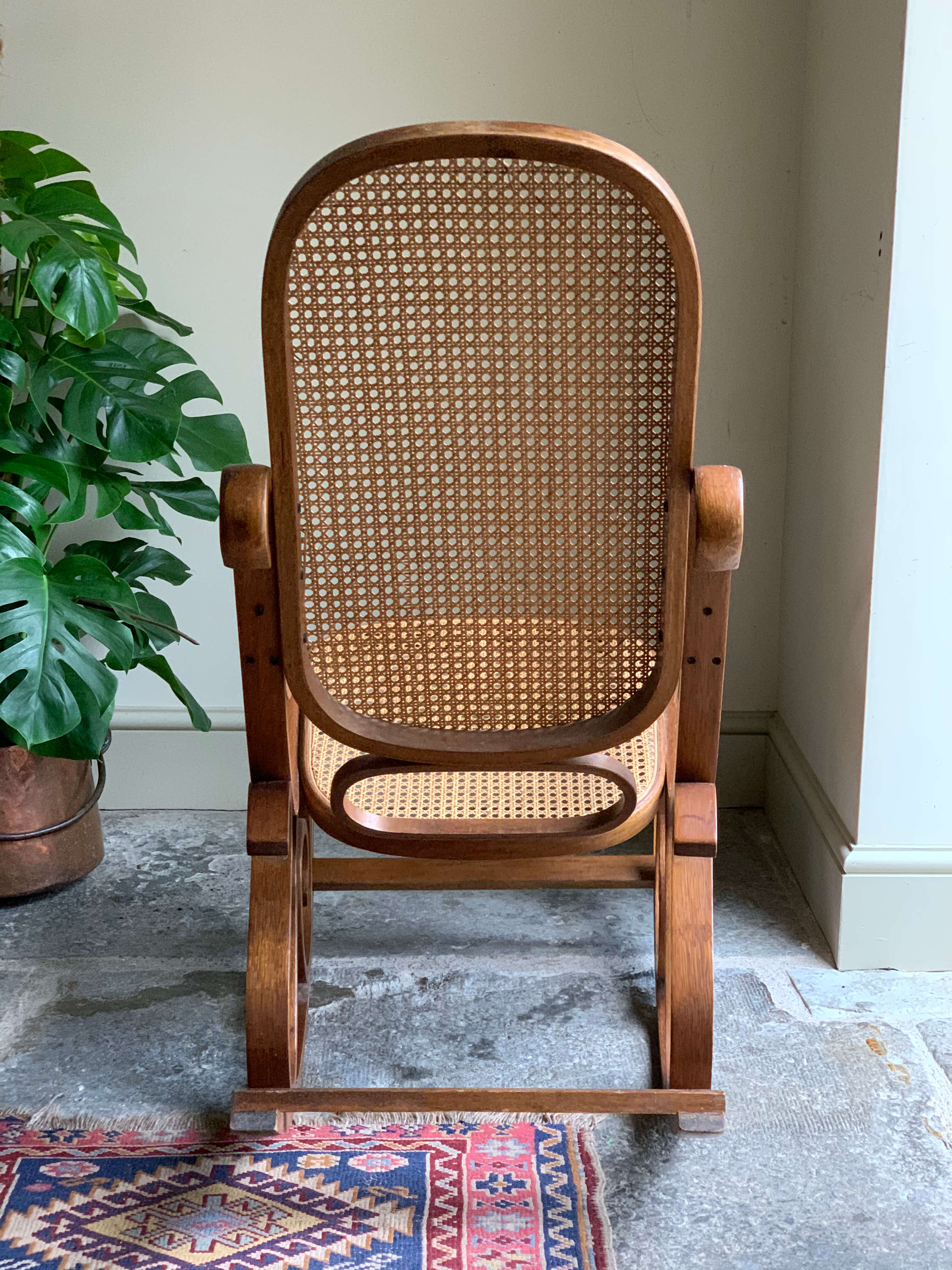 Indoor wicker hot sale rocking chair