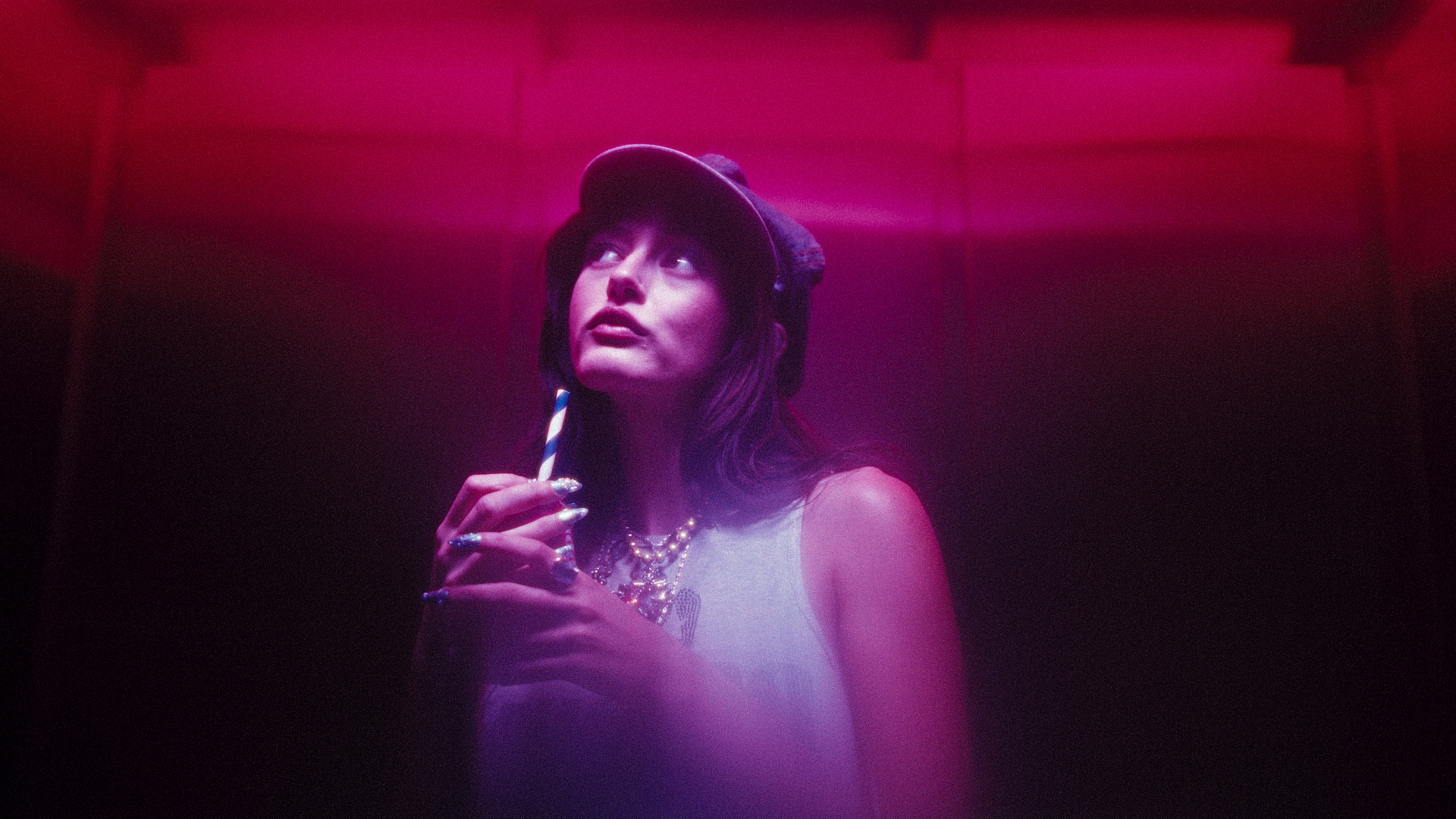 Knock2, Dillon Francis - buttons!