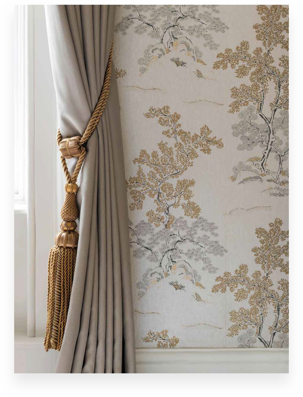 Close up of intricate wallpaper pattern