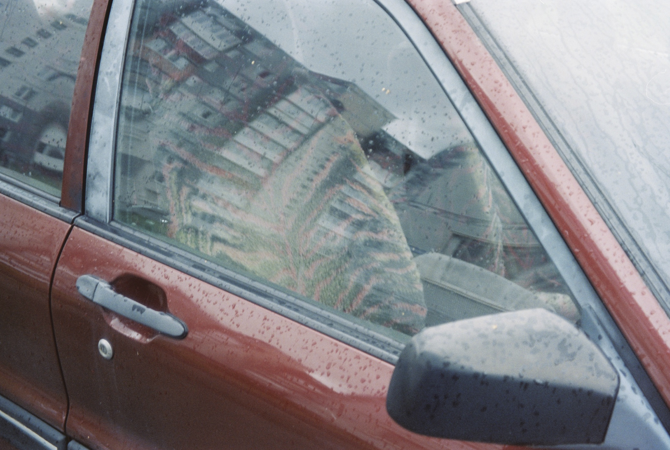 Analog c-print, Fuji Crystal Archive Glossy, 60x40, 1+1AP, 2023