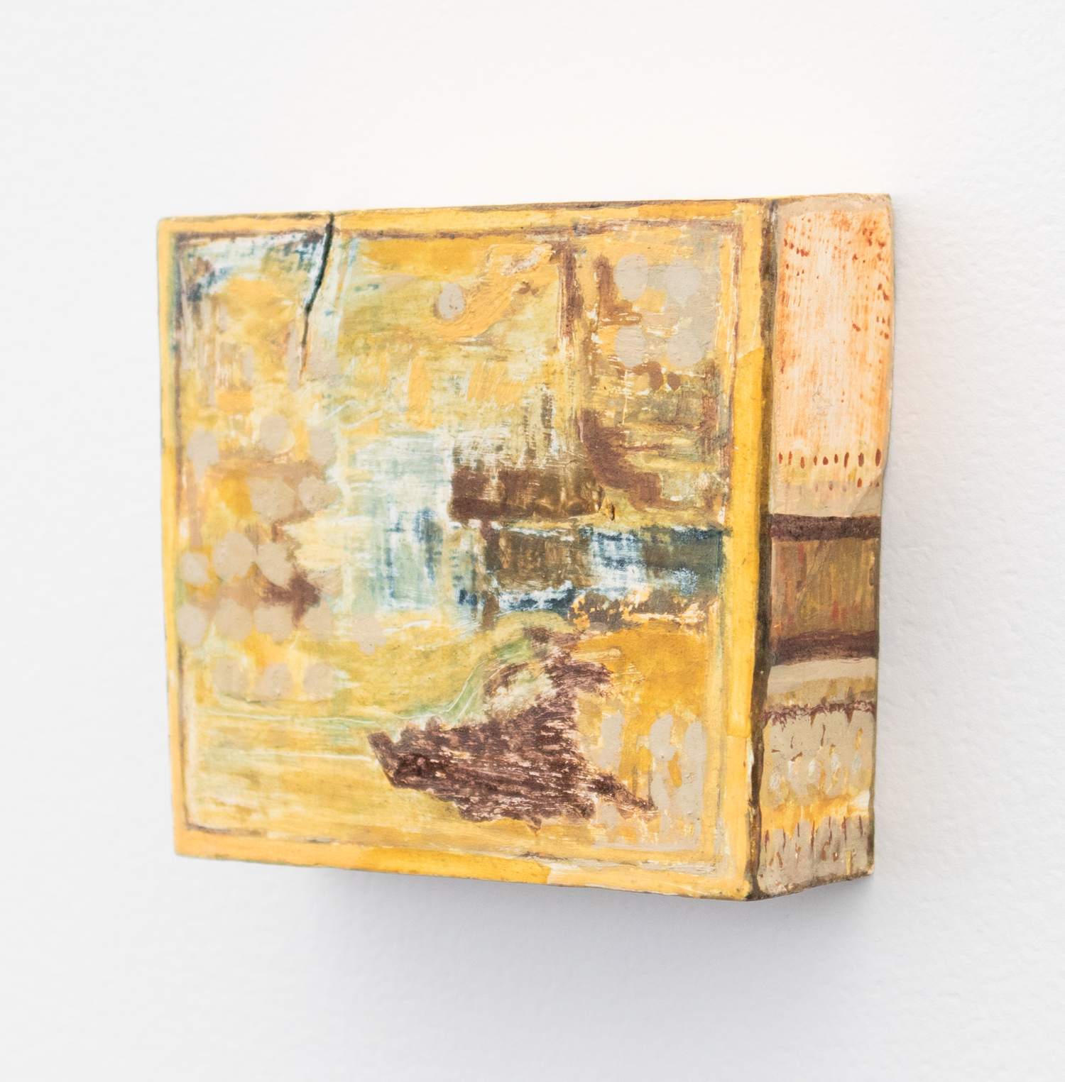 Nina Zeljković, Maquette (V), 2025, Egg tempera on wood, 10.6 x 11.6 x 3.7 cm