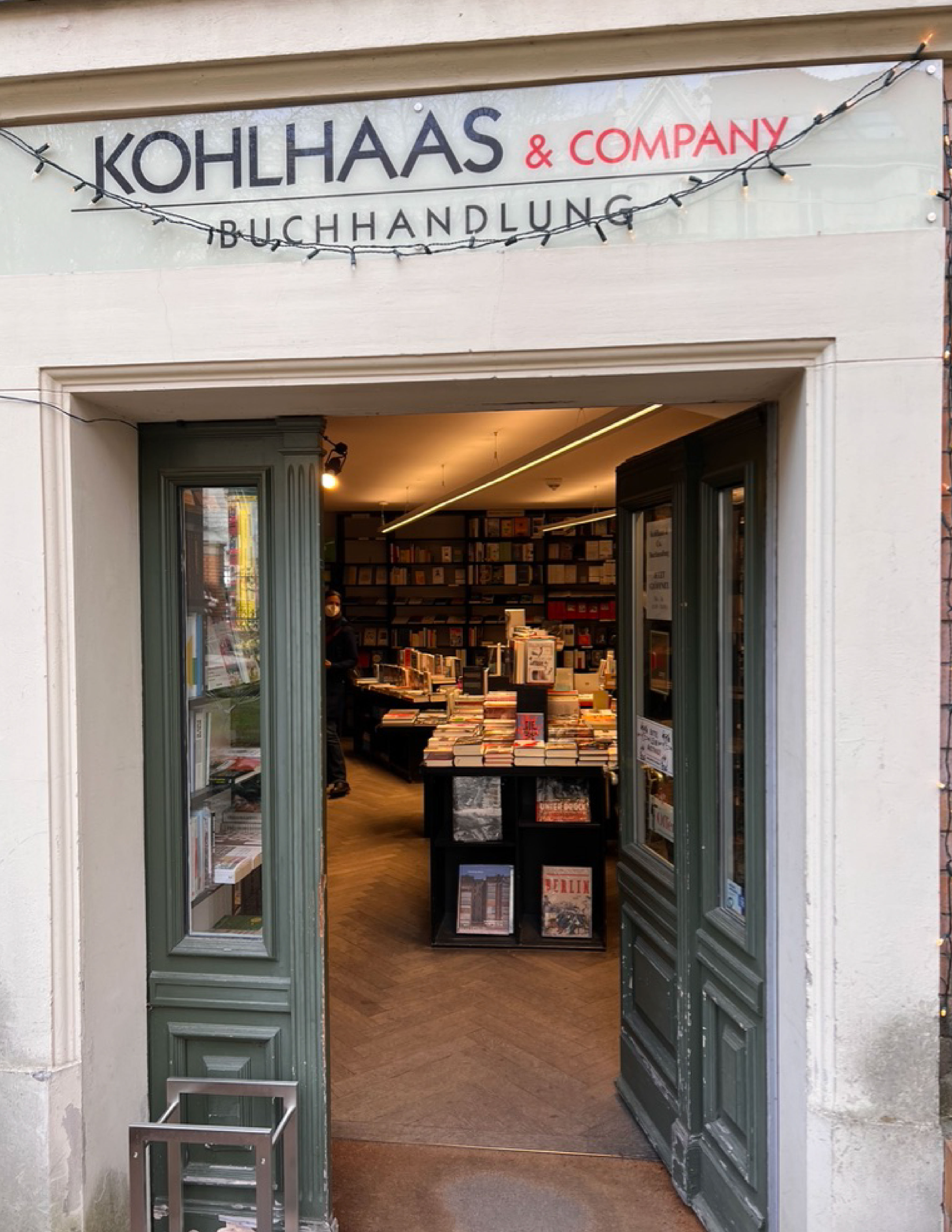 베를린에 지내던 때 지나가다 우연히 들린 공원 안에 있던 서점   ©이승현