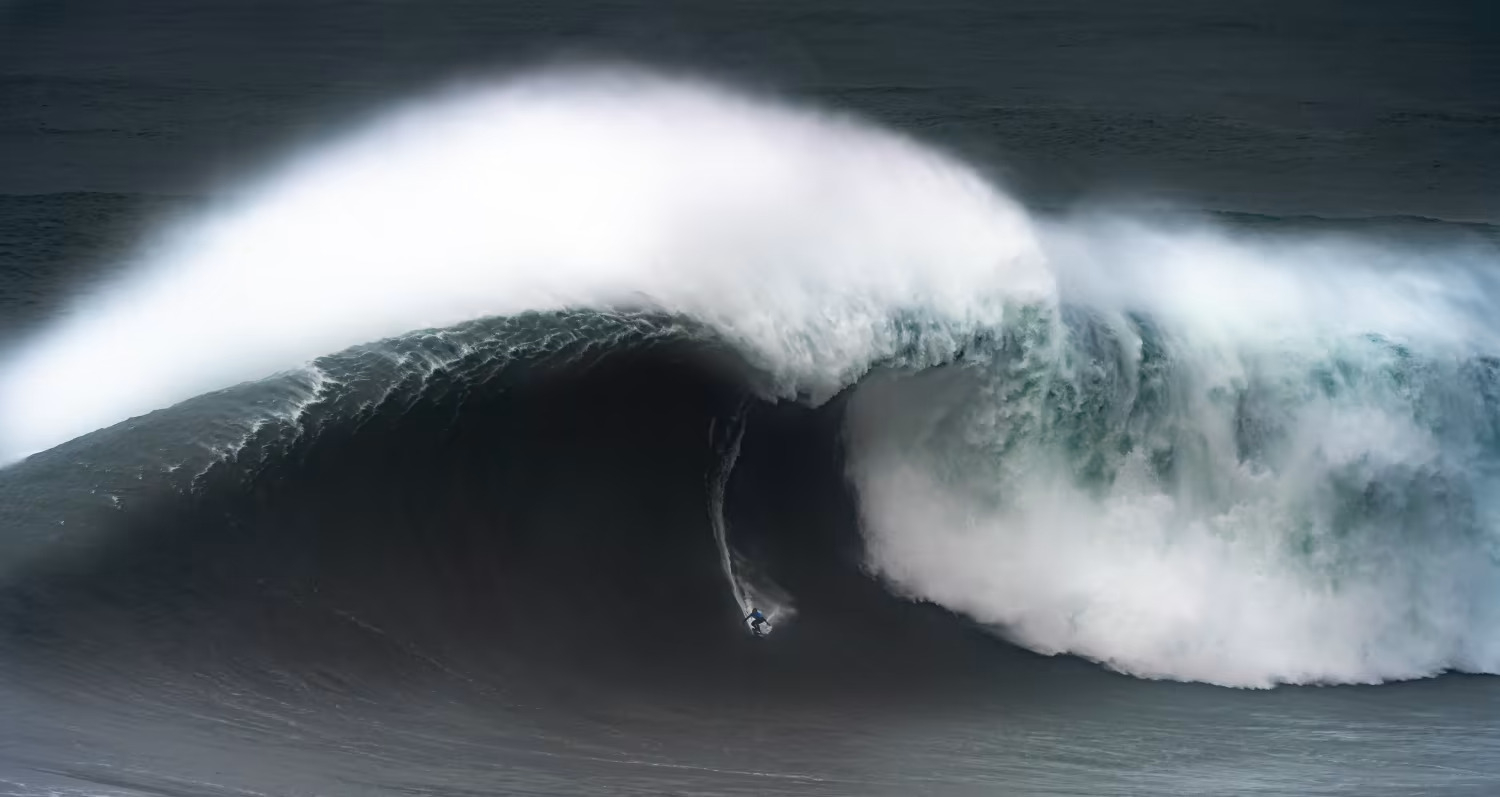 The nazare wave.