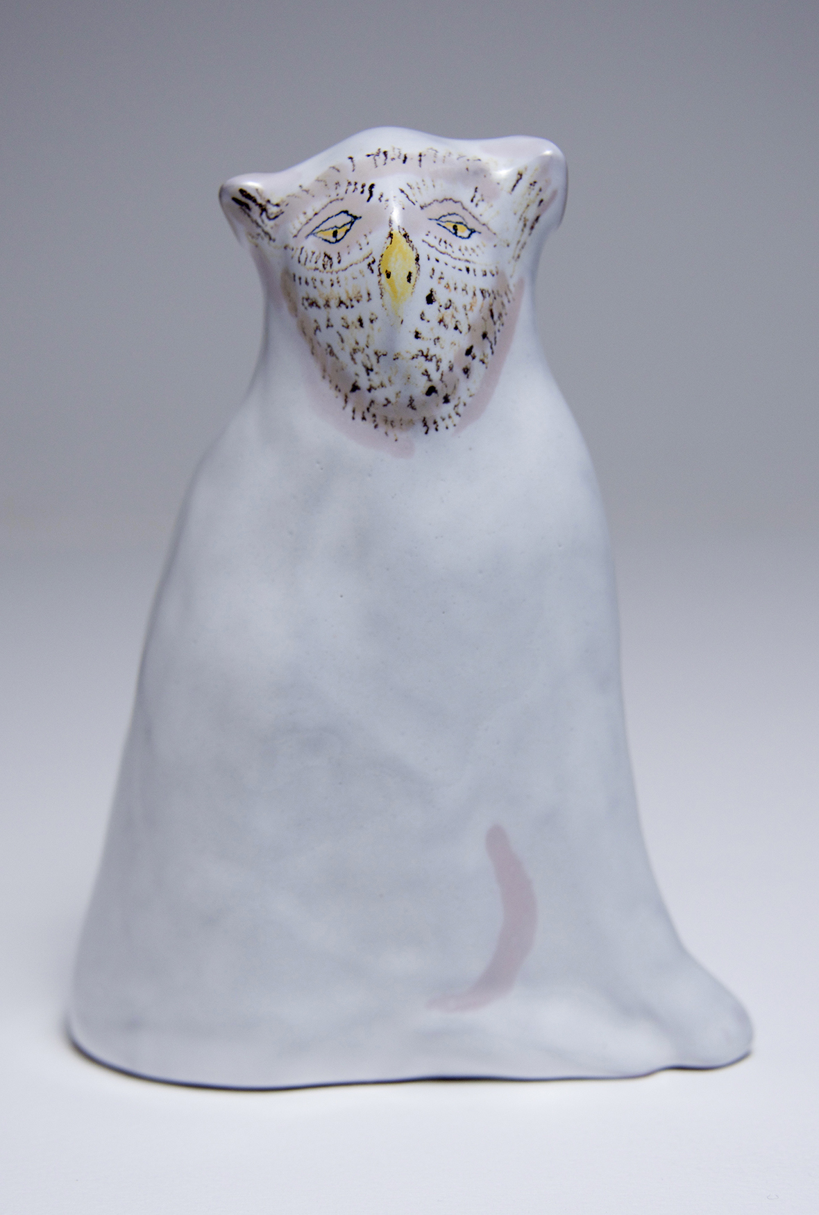 Blue-eyed owl cat. Height 14cms £250