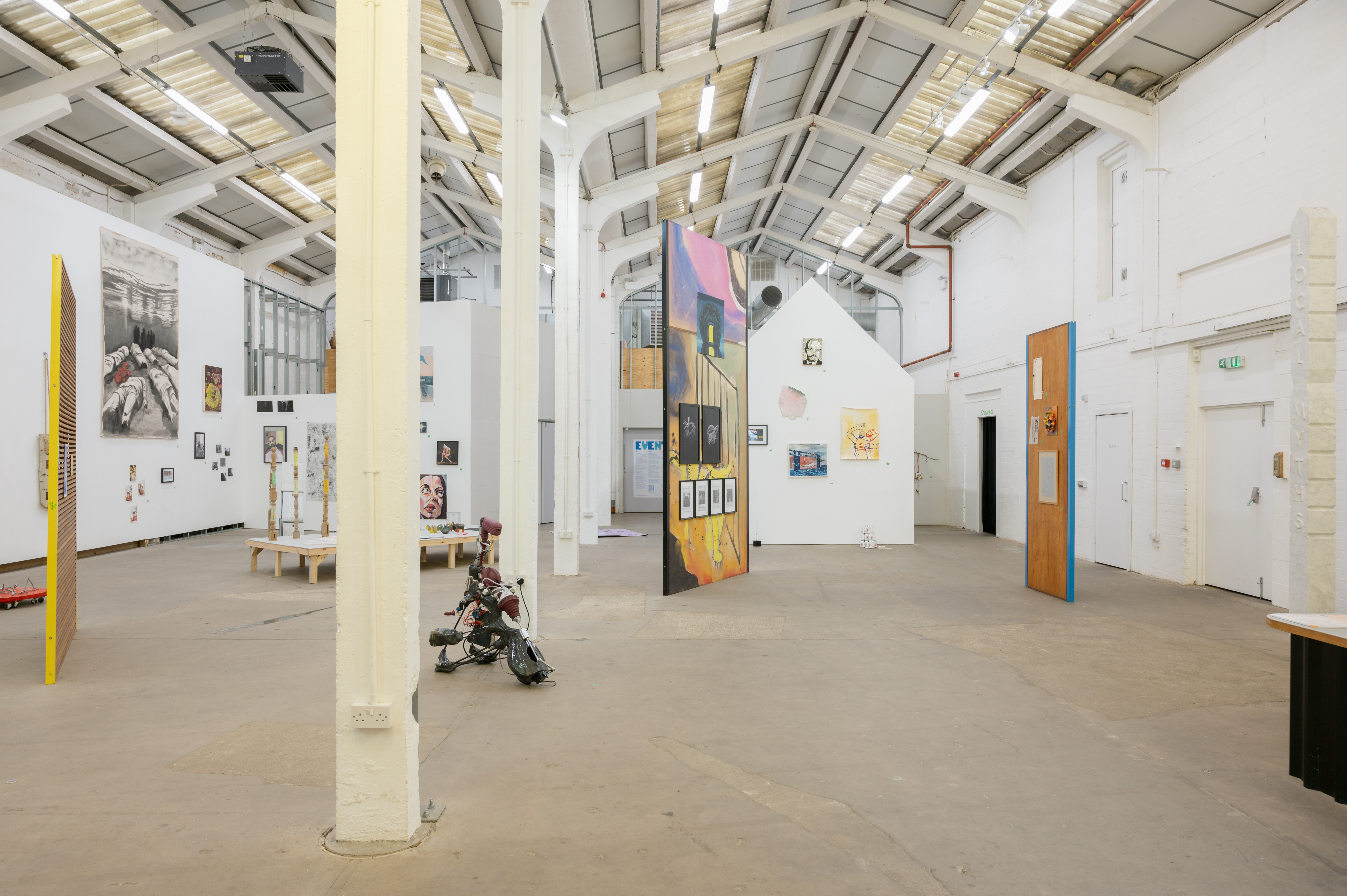 ︎︎︎ Eastside Projects, Summer Camp. August 2025, Larissa Shaw and Dinosaur Kilby 'Mother Louse'. Photographs by Ashley Carr.