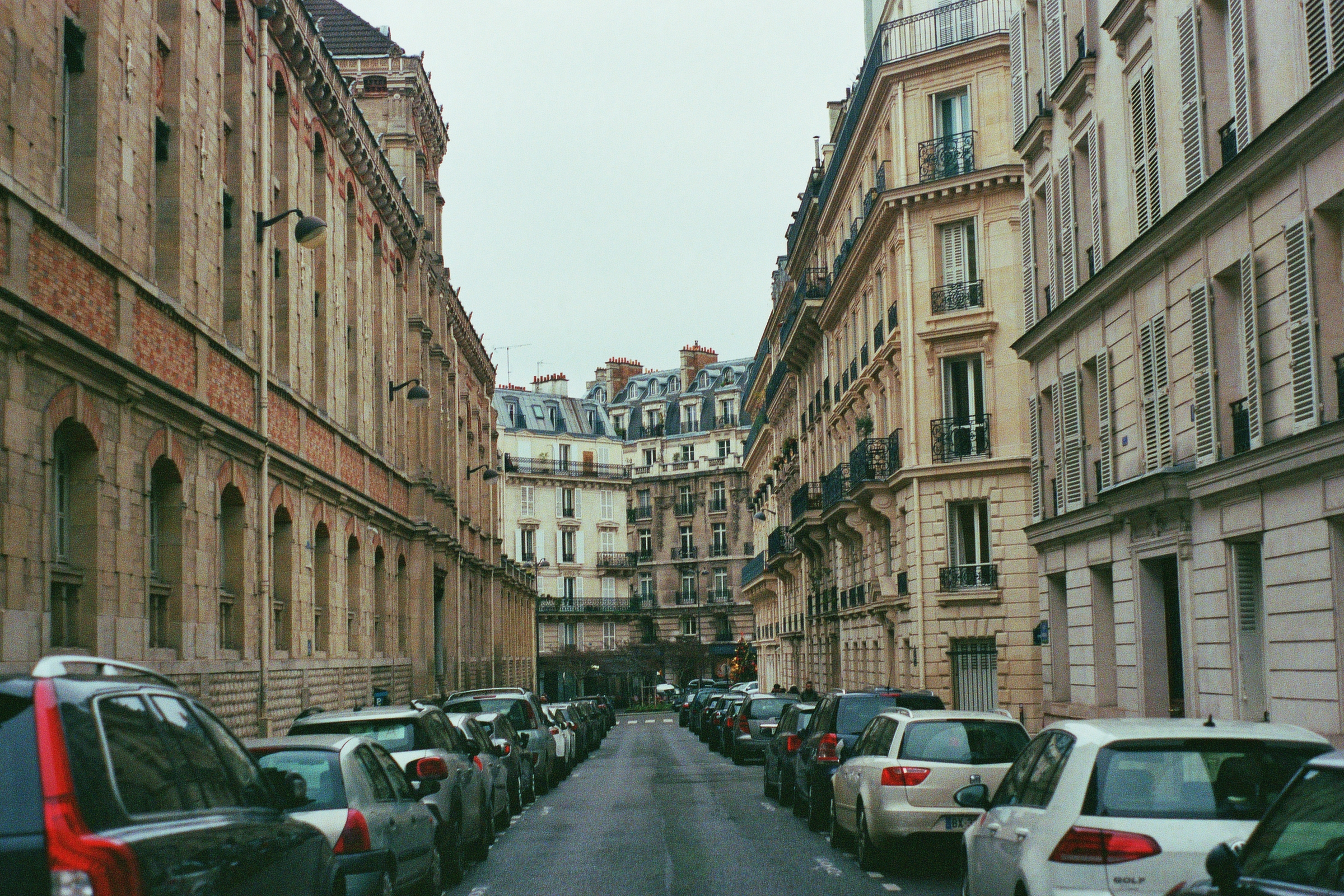 "Untitled (Paris #6)", analog photo (2022)