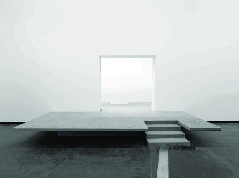 Nathan Coley, Landings, 2011