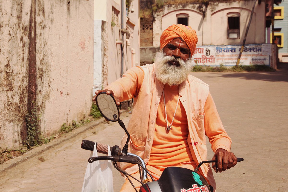 A Digital Nomad's Colourful Tour of India – Fathom