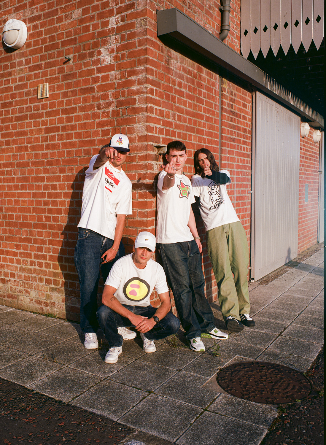 THiRTY TWO CREW POWERED BY MEAN CONDITION