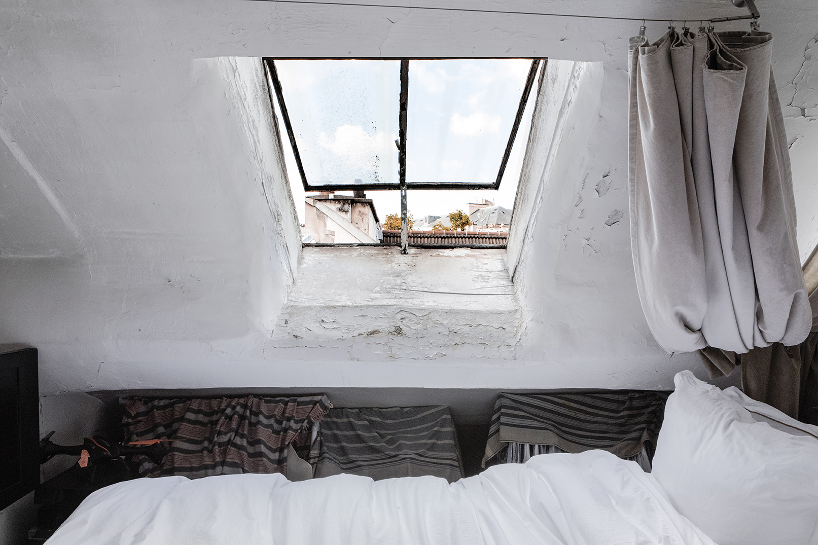 PHOTOGRAPHY RAF STUDIO FOR ASTIER DE VILLATE ELLE DECOR KOREA