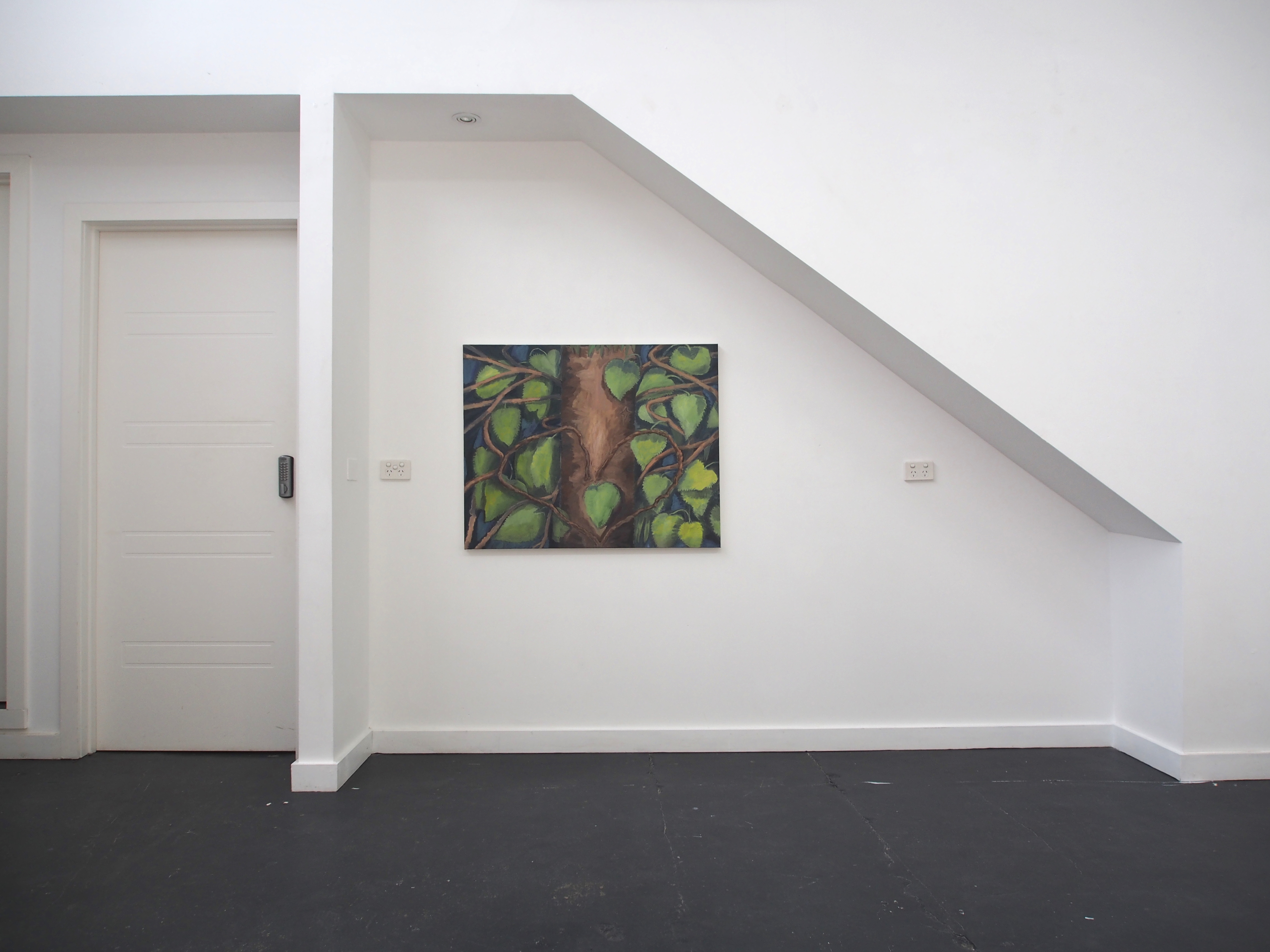 Installation view / For a second it's still there, oil on canvas, 80 x 100 cm, 2019