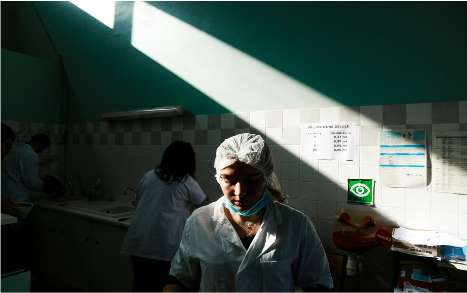 Lueurs © Quentin de Groeve . Studio Hans Lucas