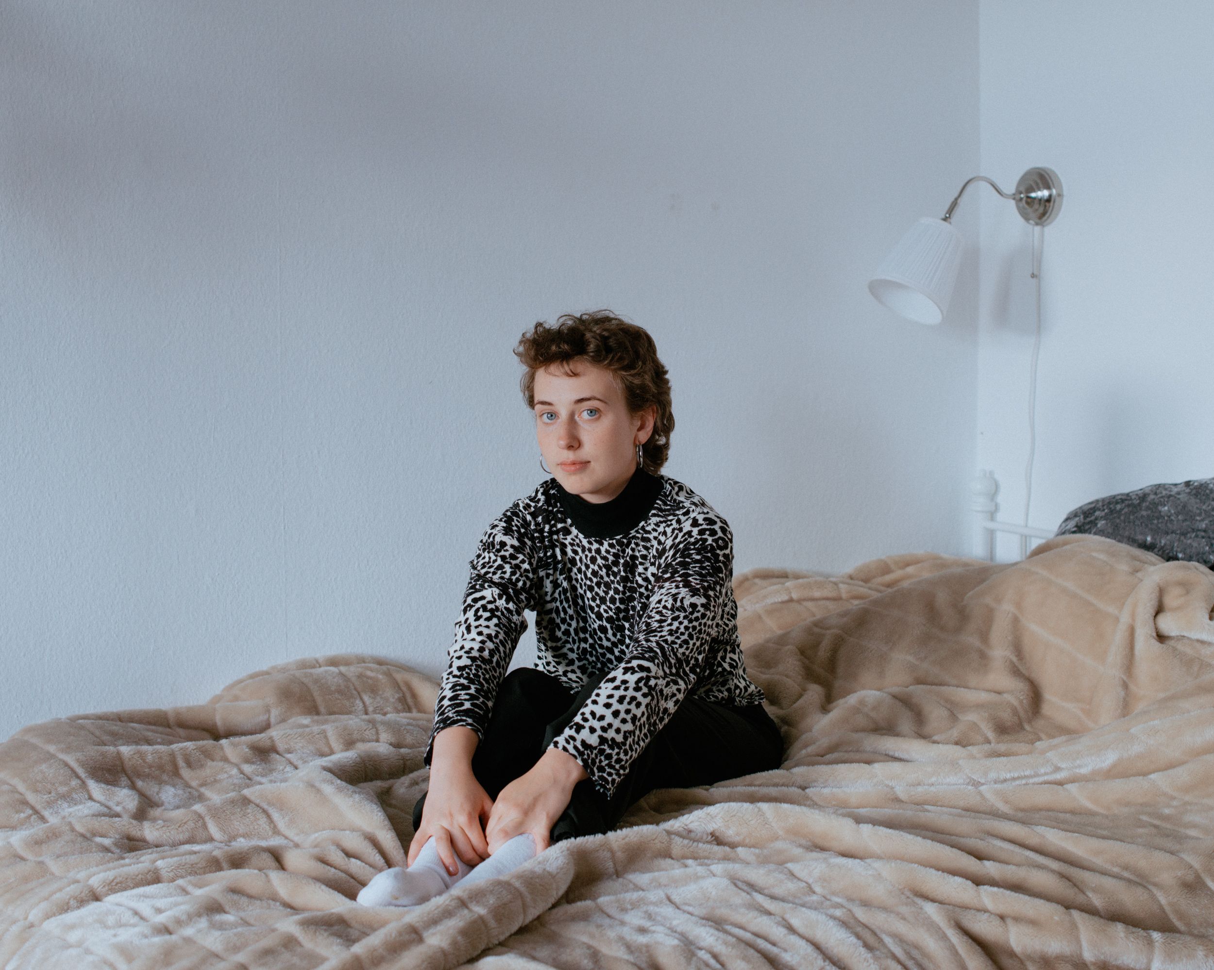Katha, 22 years old from Dresden, talented artist, is currently completing her bachelor’s degree in psychology