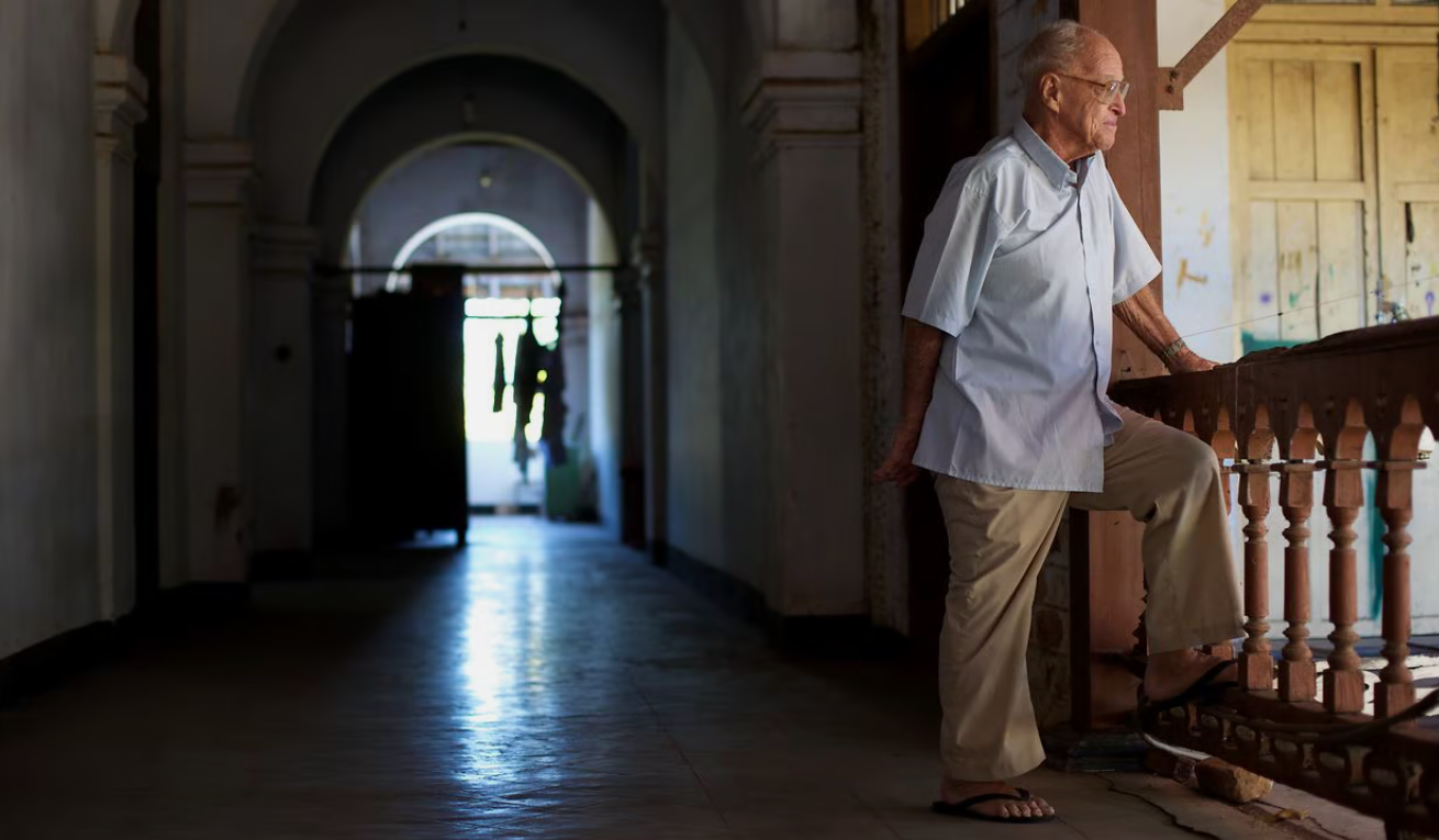 Kannan ARUNASALAMThe Story of OneGovernment repression, Batticaloa, Sri Lanka2013 MRO Film Grant laureate